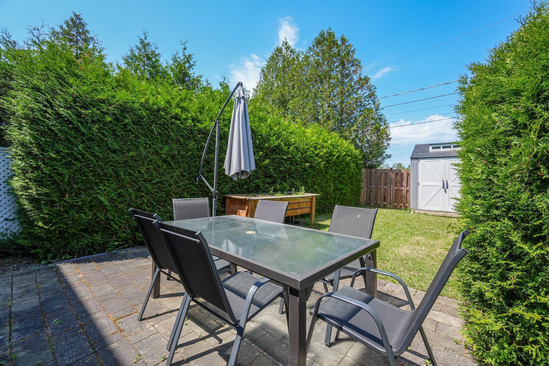 









1206


Rue Zétes

,
Sherbrooke (Brompton/Rock Forest/Saint-Élie/Deauville),




QC
J1R0K3

