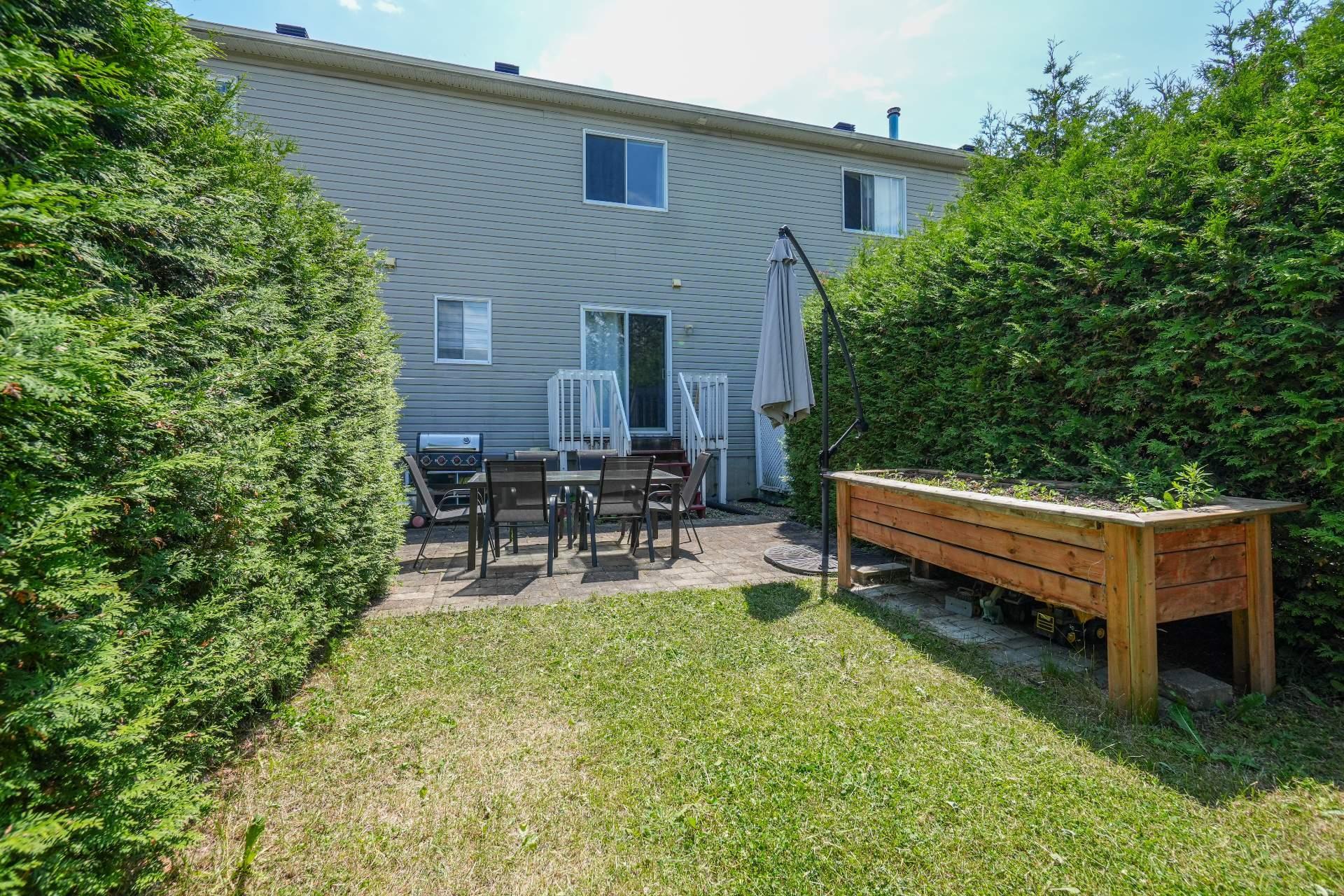 









1206


Rue Zétes

,
Sherbrooke (Brompton/Rock Forest/Saint-Élie/Deauville),




QC
J1R0K3

