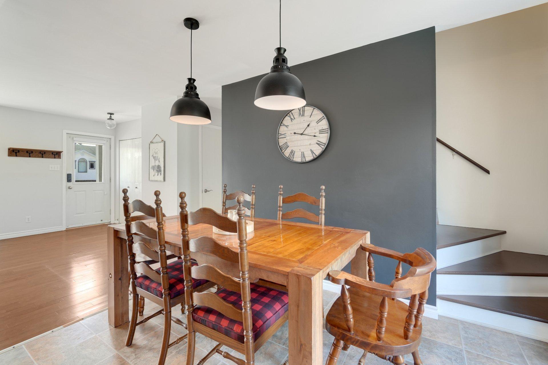 









1206


Rue Zétes

,
Sherbrooke (Brompton/Rock Forest/Saint-Élie/Deauville),




QC
J1R0K3

