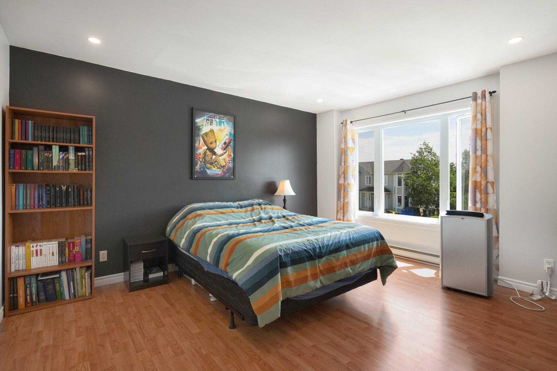 









1206


Rue Zétes

,
Sherbrooke (Brompton/Rock Forest/Saint-Élie/Deauville),




QC
J1R0K3

