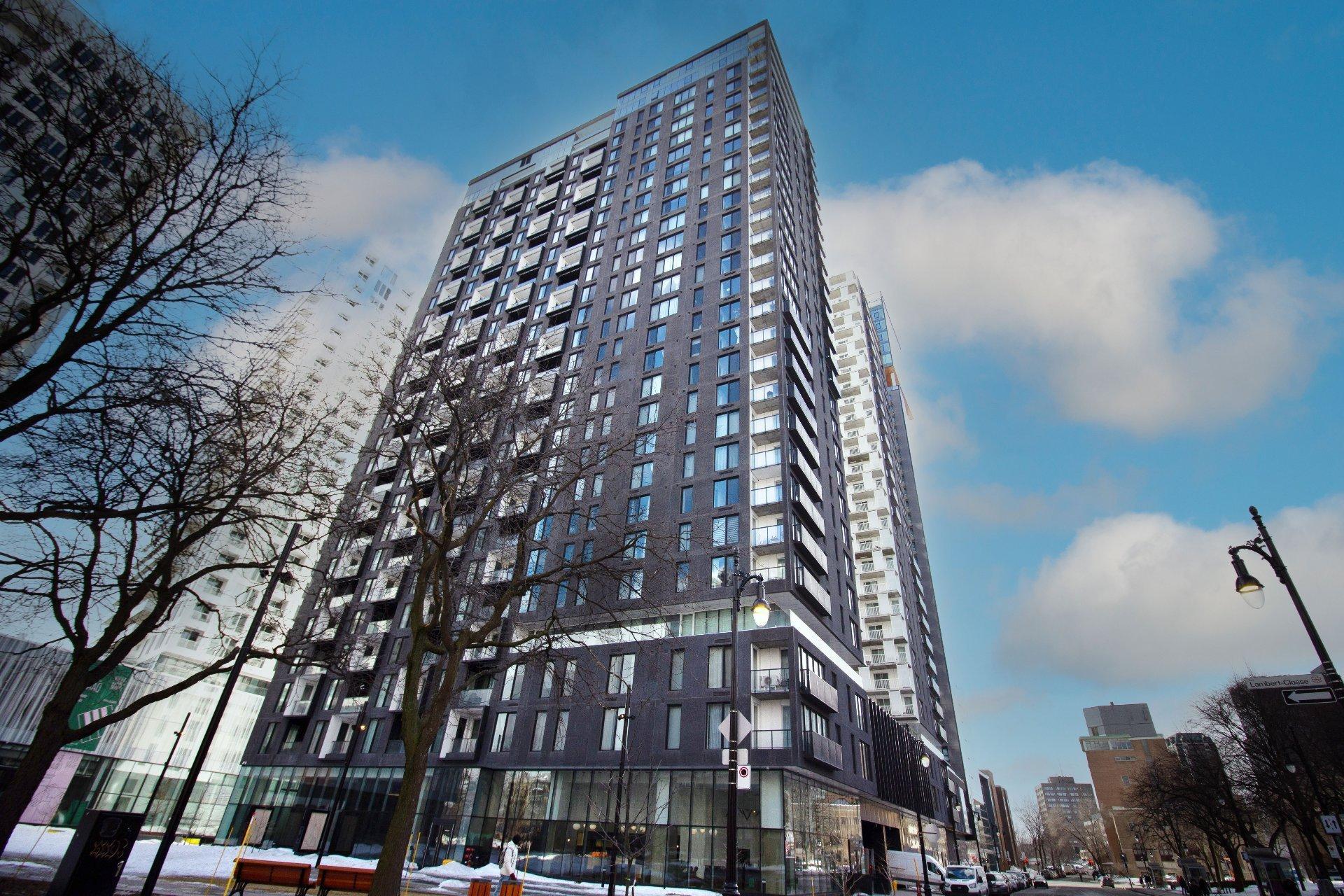 









2320


Rue Tupper

, 2005,
Montréal (Ville-Marie),




QC
H3H0B8

