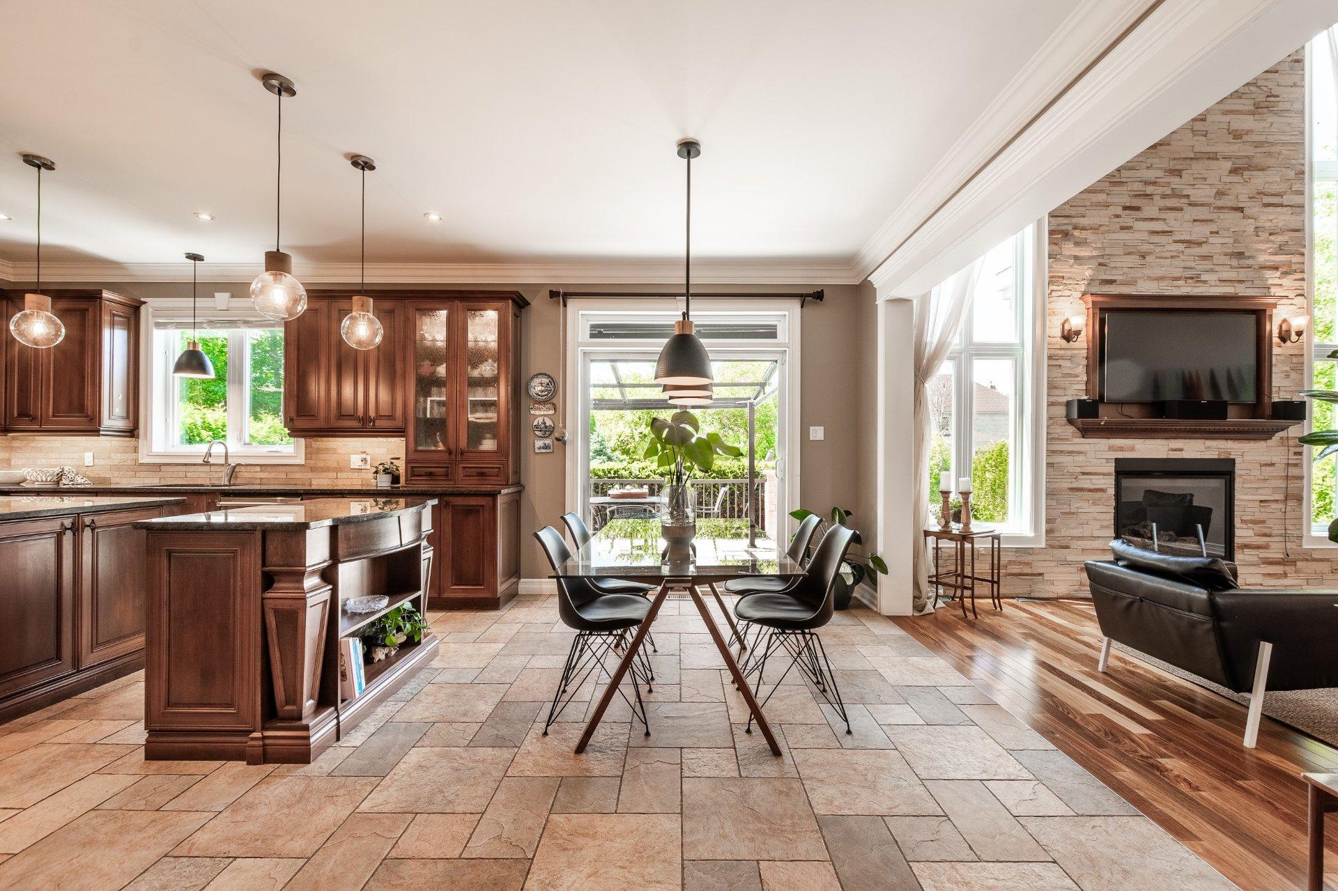 









132


Rue Antoine-Forestier

,
Carignan,




QC
J3L0A4

