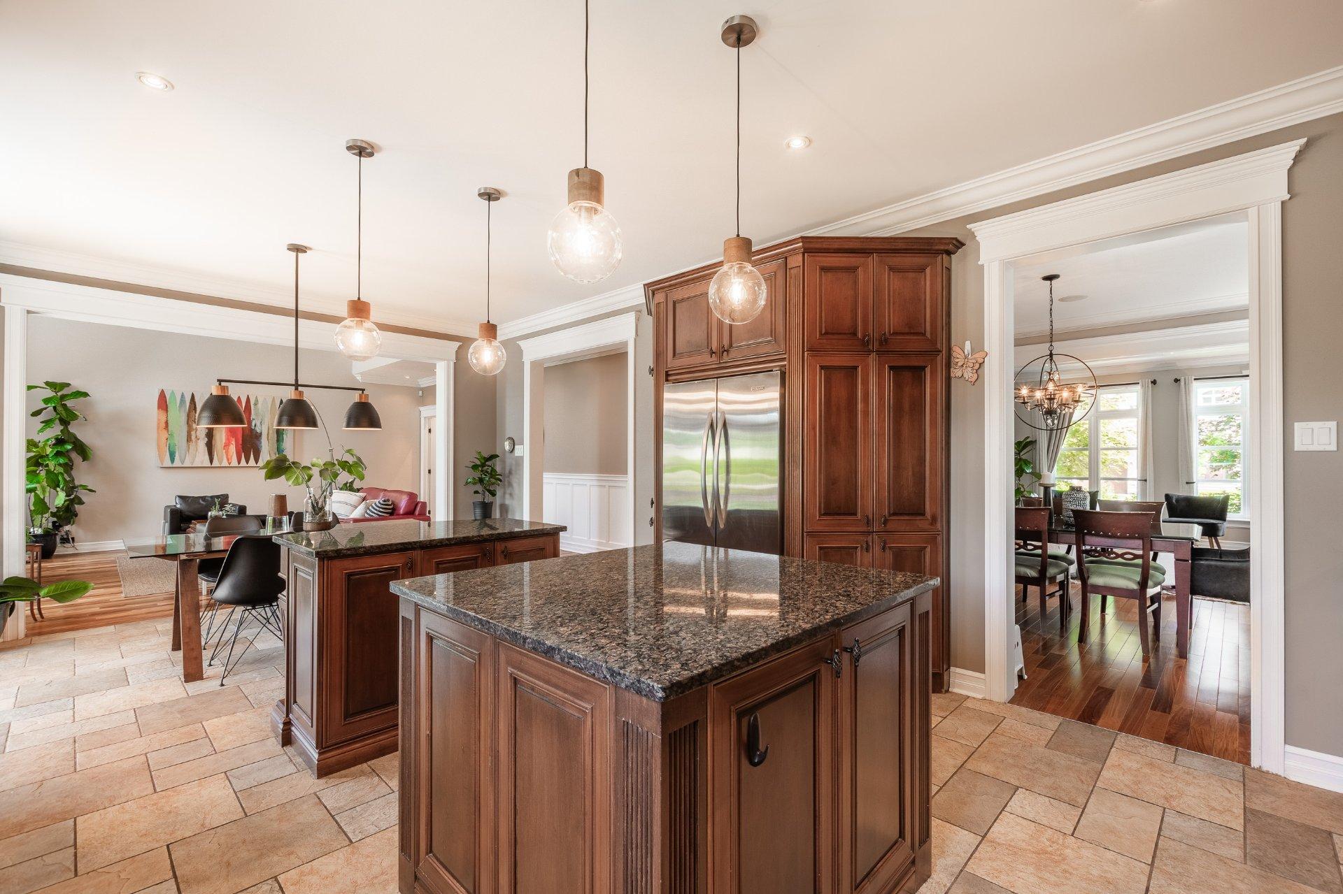 









132


Rue Antoine-Forestier

,
Carignan,




QC
J3L0A4


