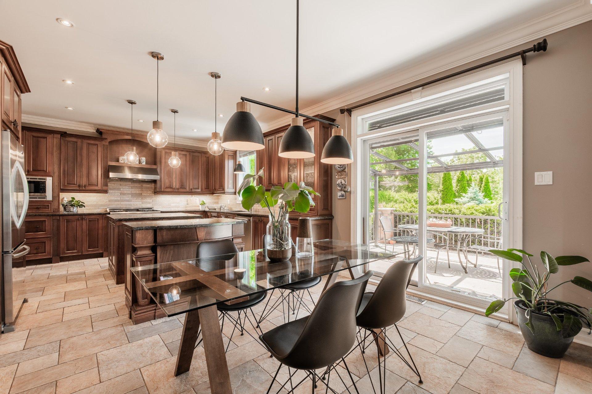 









132


Rue Antoine-Forestier

,
Carignan,




QC
J3L0A4

