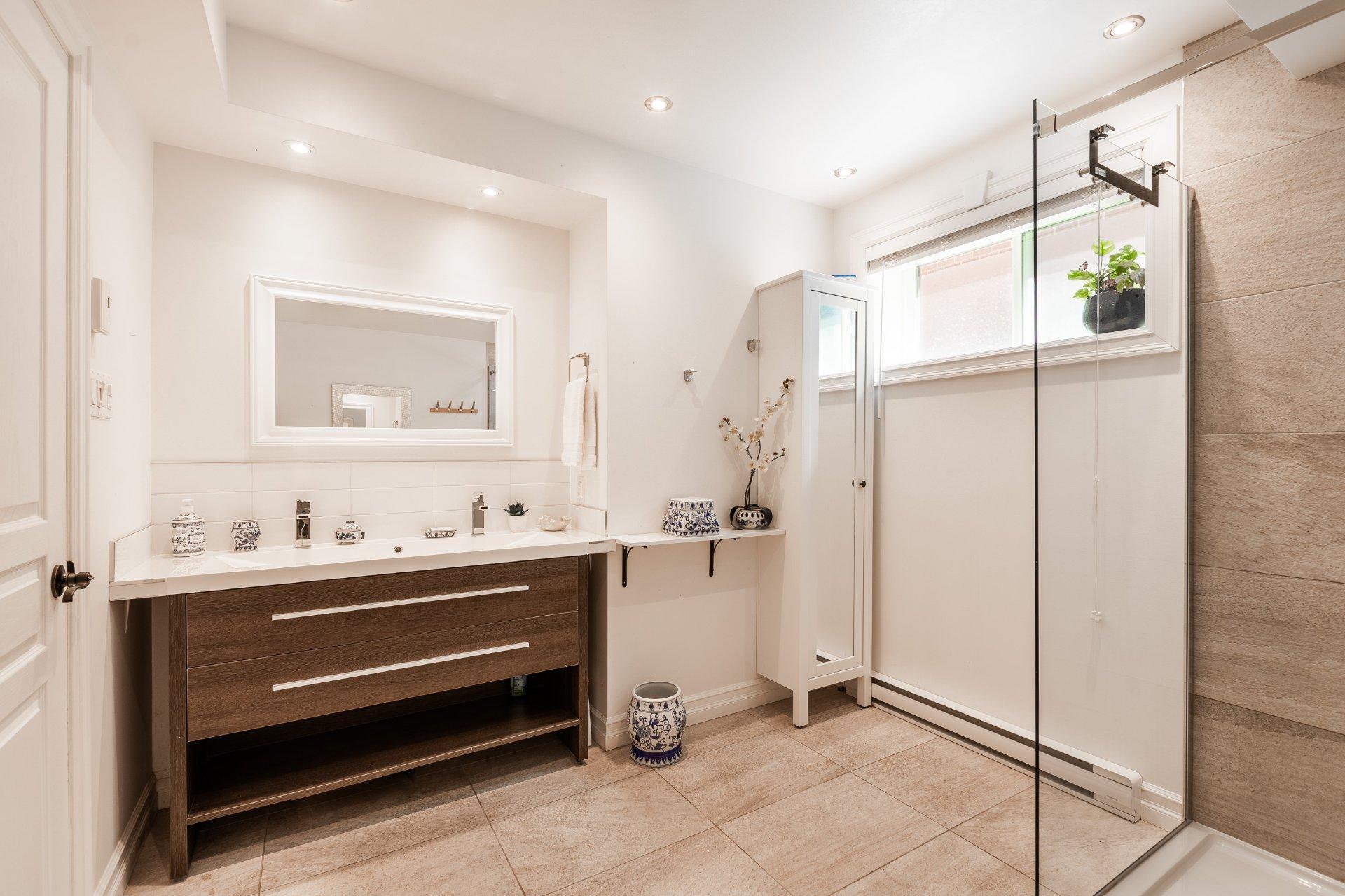 









132


Rue Antoine-Forestier

,
Carignan,




QC
J3L0A4

