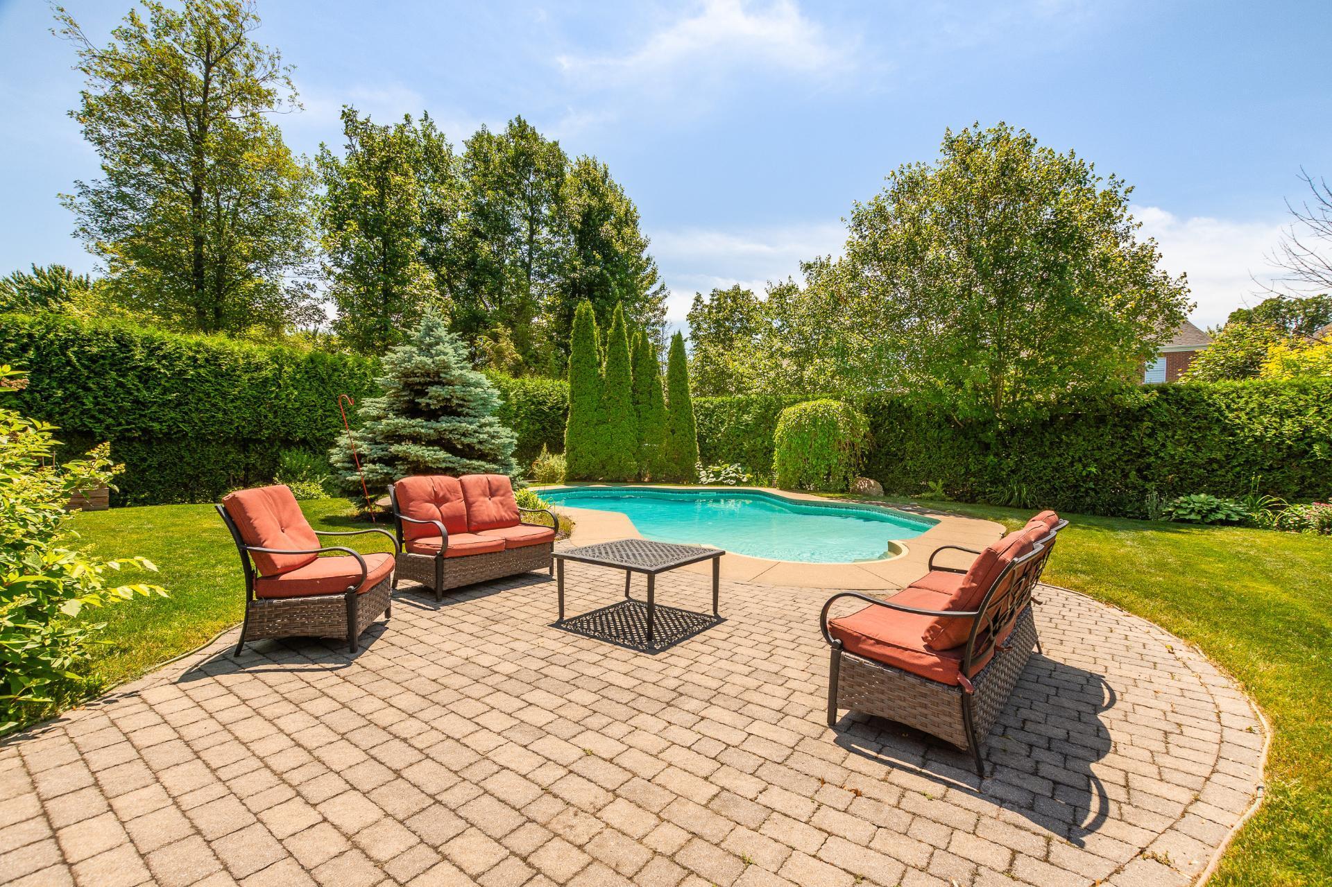









132


Rue Antoine-Forestier

,
Carignan,




QC
J3L0A4

