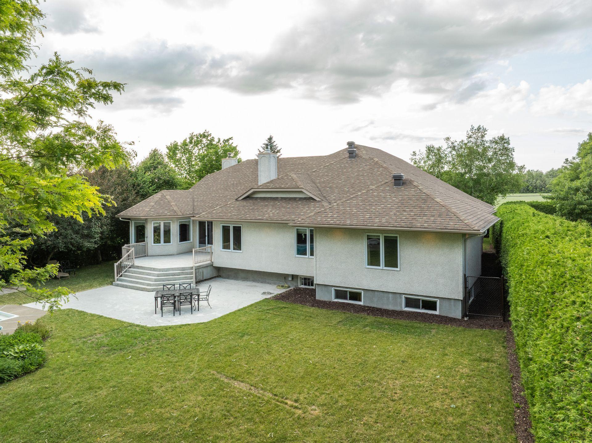 









206


Rue de la Canadienne

,
Saint-Jean-sur-Richelieu,




QC
J2Y1B2

