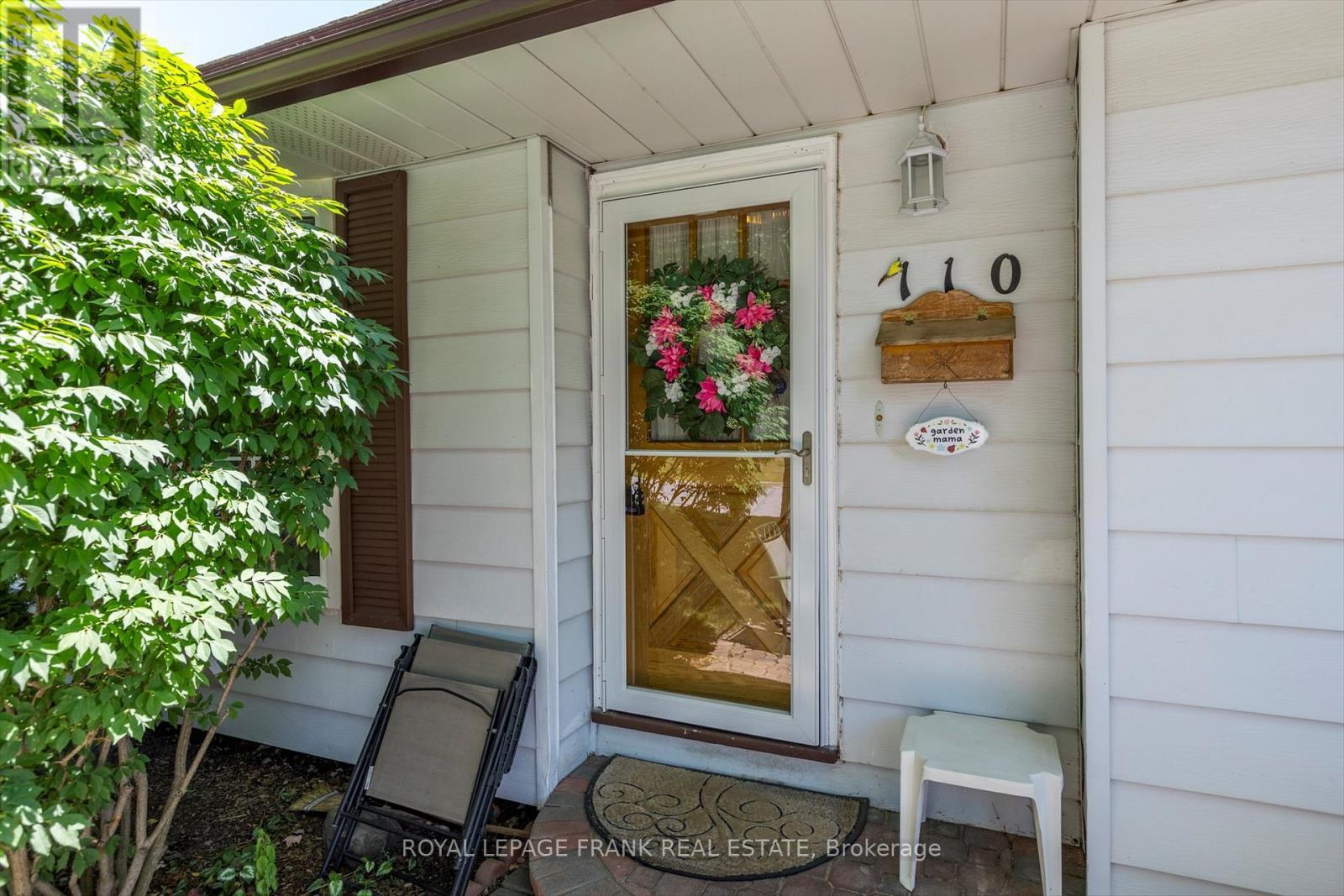 












110 GREENHILL DRIVE

,
Peterborough West (Central),




Ontario
K9J6E4

