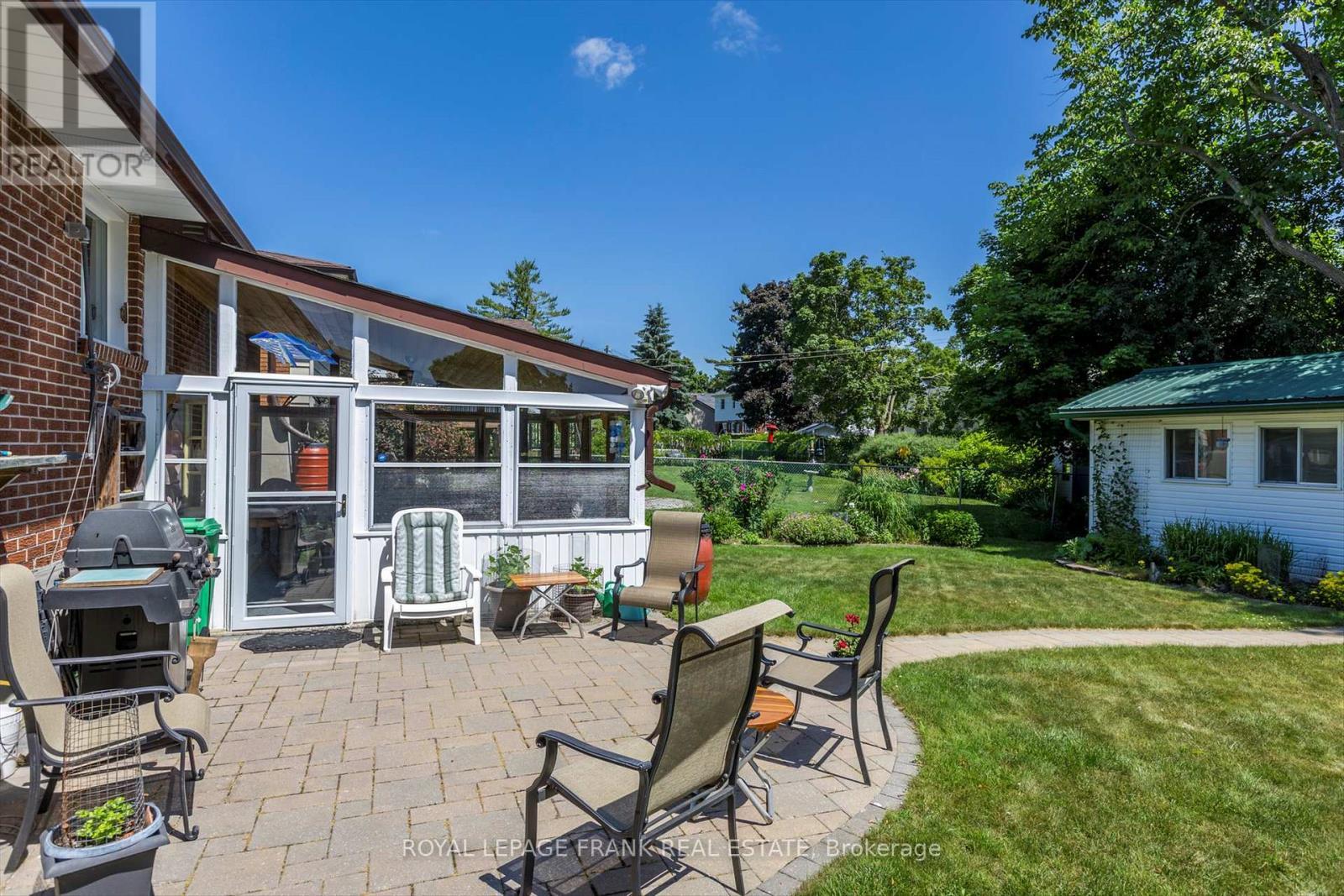 












110 GREENHILL DRIVE

,
Peterborough West (Central),




Ontario
K9J6E4

