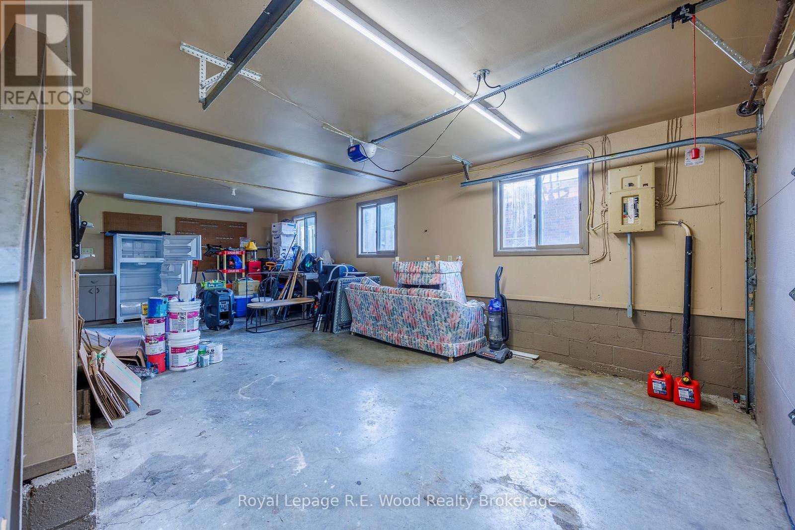 












164047 BROWNSVILLE ROAD

,
South-West Oxford,




Ontario
N4G4G8

