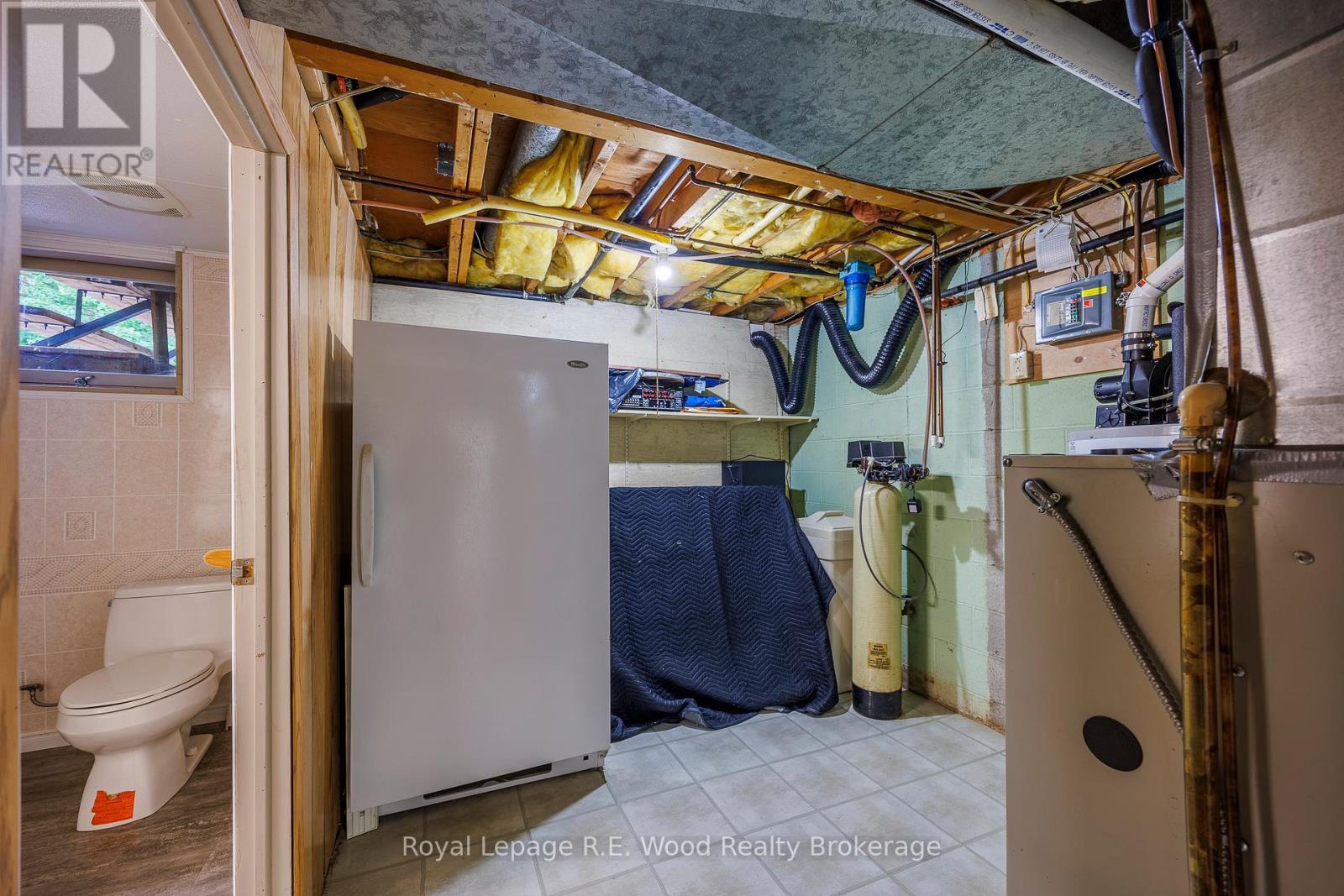












164047 BROWNSVILLE ROAD

,
South-West Oxford,




Ontario
N4G4G8

