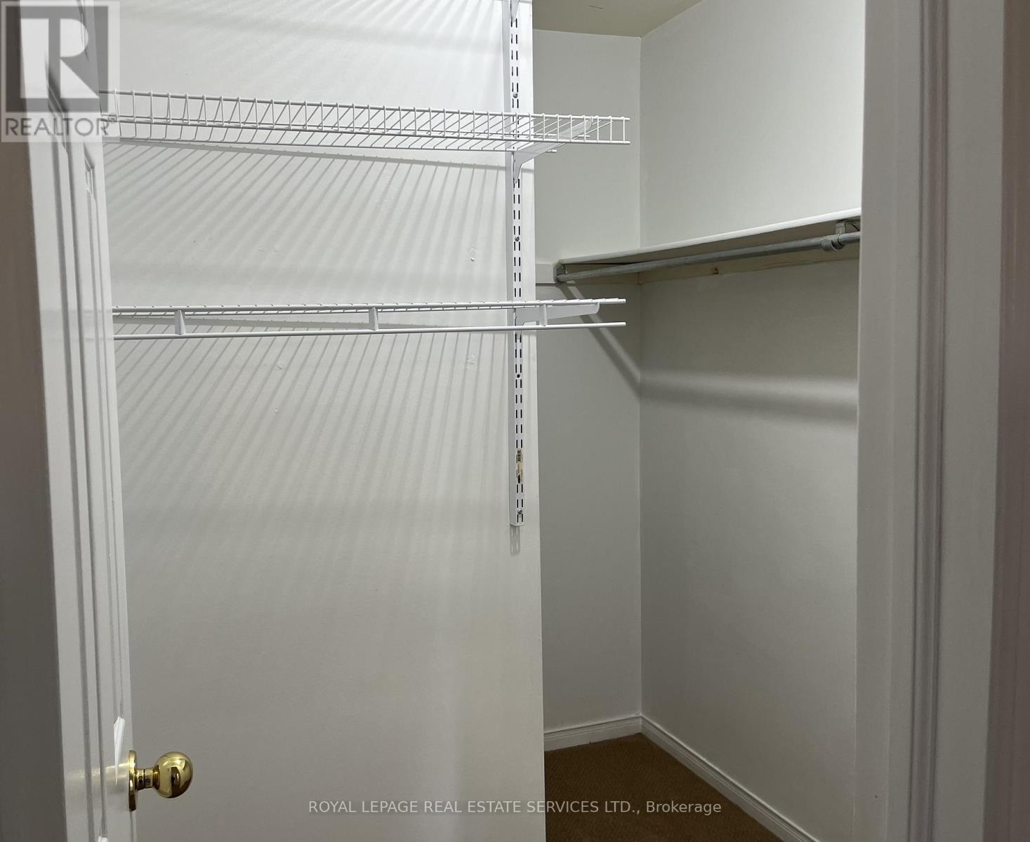 












79 DORIS CRESCENT

,
Newmarket,




Ontario
L3Y7V5

