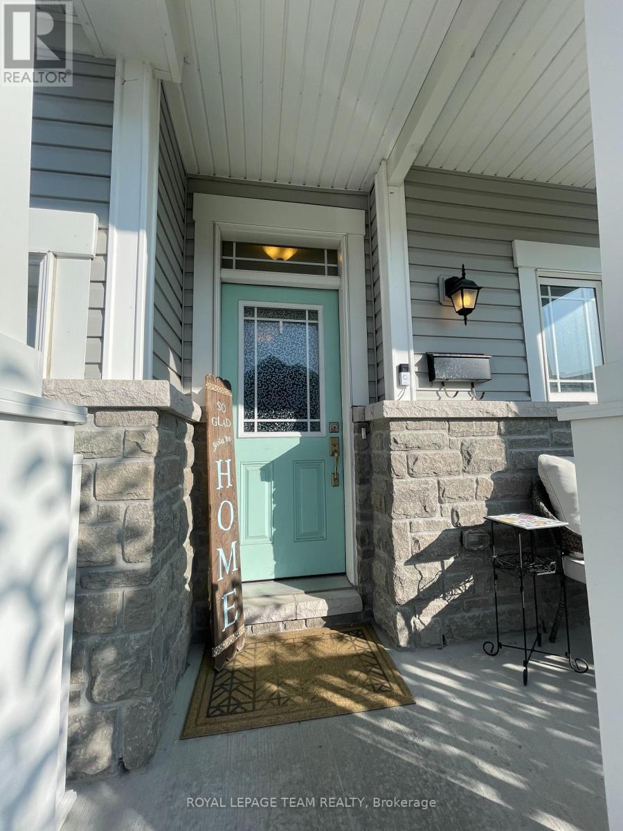 












273 RIVERTREE STREET

,
Ottawa,




Ontario
K2M0J6

