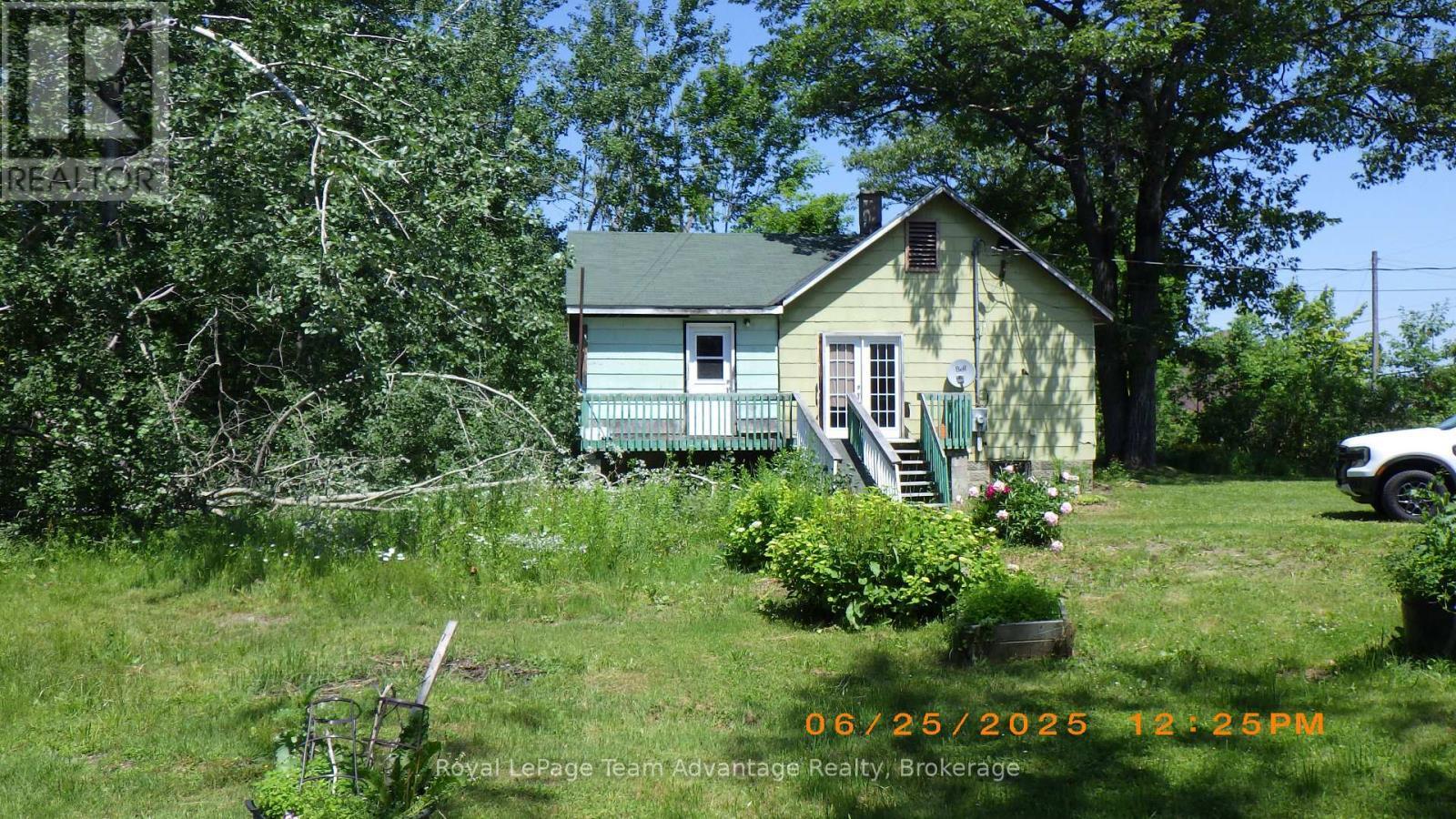 












613 HIGH STREET

,
Georgian Bay (Freeman),




Ontario
P0C1H0

