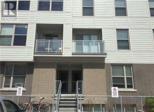 












T211 - 62 BALSAM STREET

,
Waterloo,




Ontario
N2L3H2

