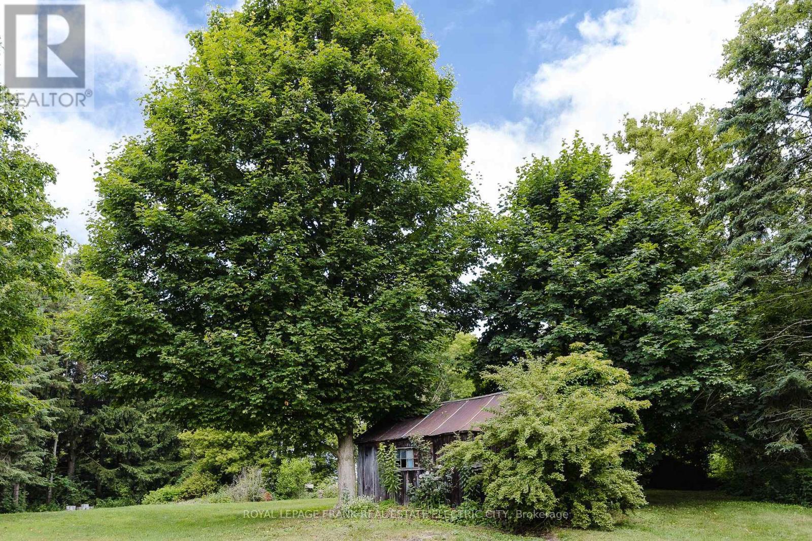 












4242 CEDAR VALLEY ROAD

,
Clarington,




Ontario
L0B1M0

