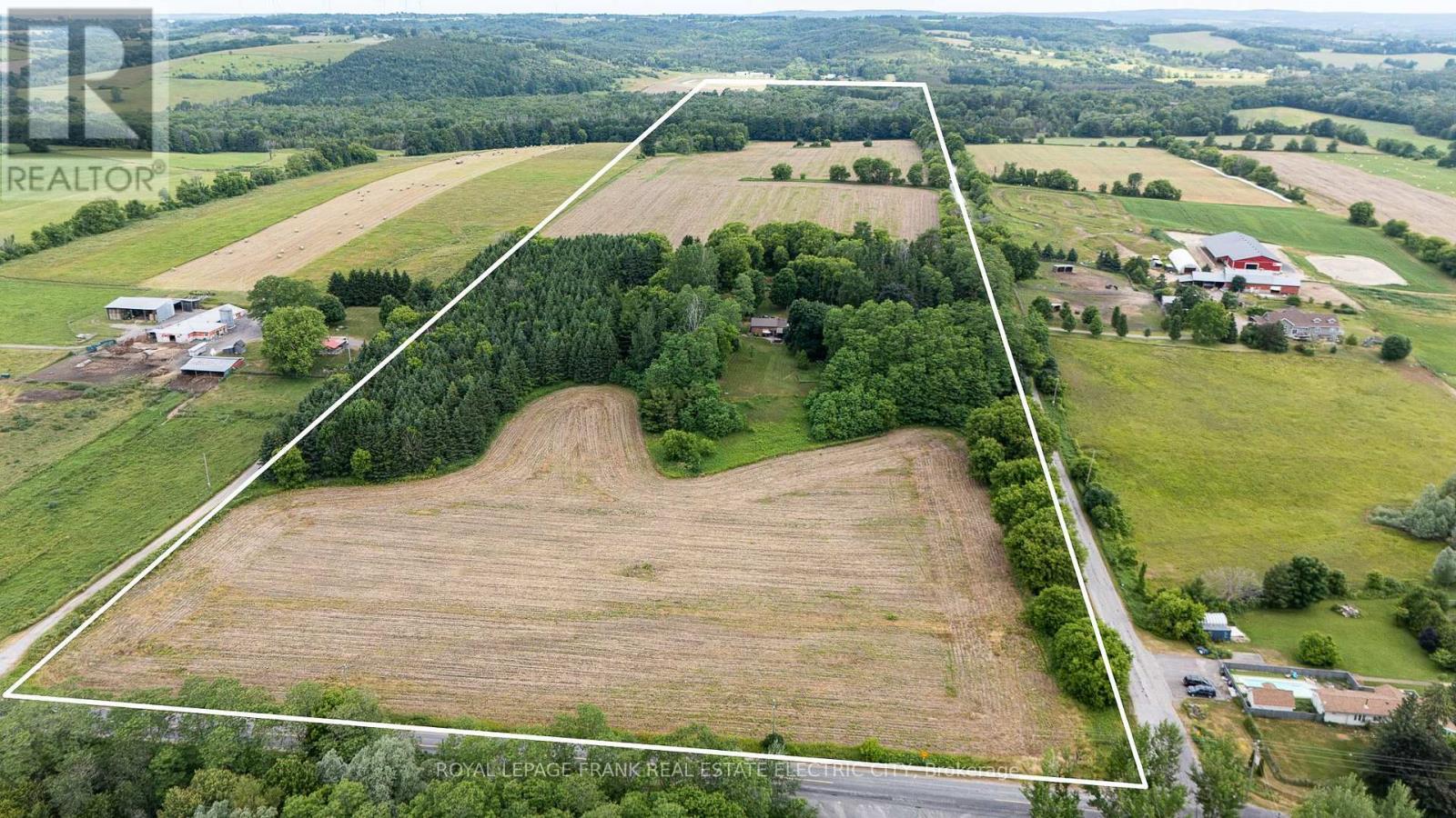 












4242 CEDAR VALLEY ROAD

,
Clarington,




Ontario
L0B1M0

