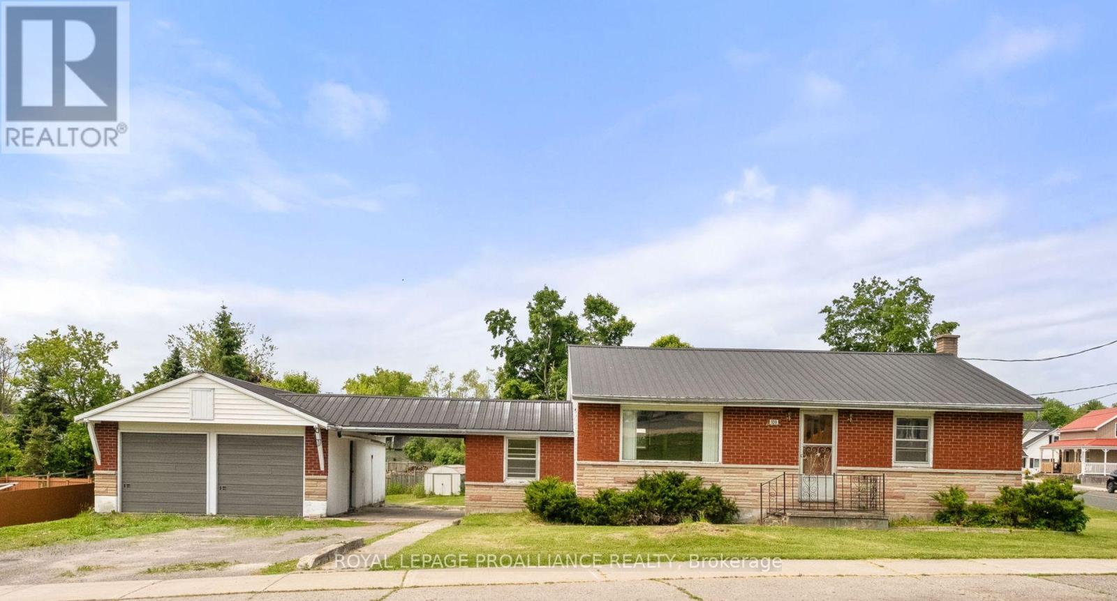 












109 VICTORIA STREET

,
Trent Hills (Hastings),




Ontario
K0L1Y0

