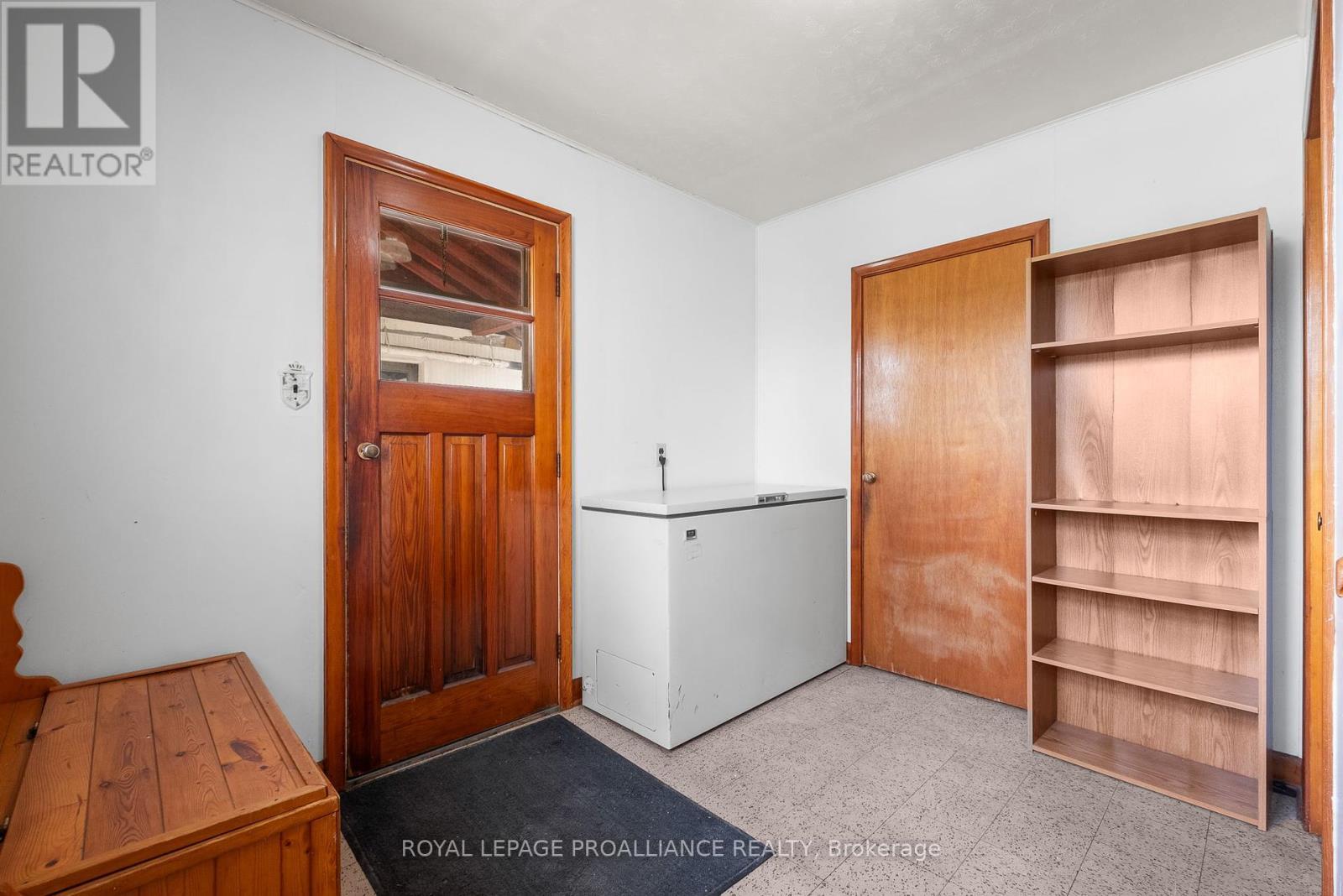 












109 VICTORIA STREET

,
Trent Hills (Hastings),




Ontario
K0L1Y0

