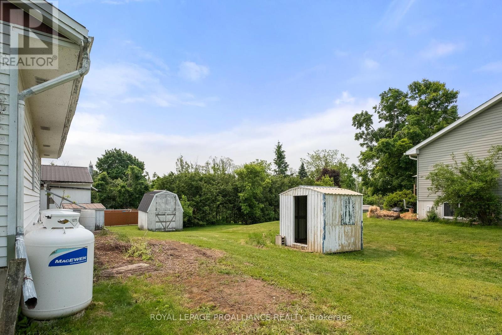












109 VICTORIA STREET

,
Trent Hills (Hastings),




Ontario
K0L1Y0

