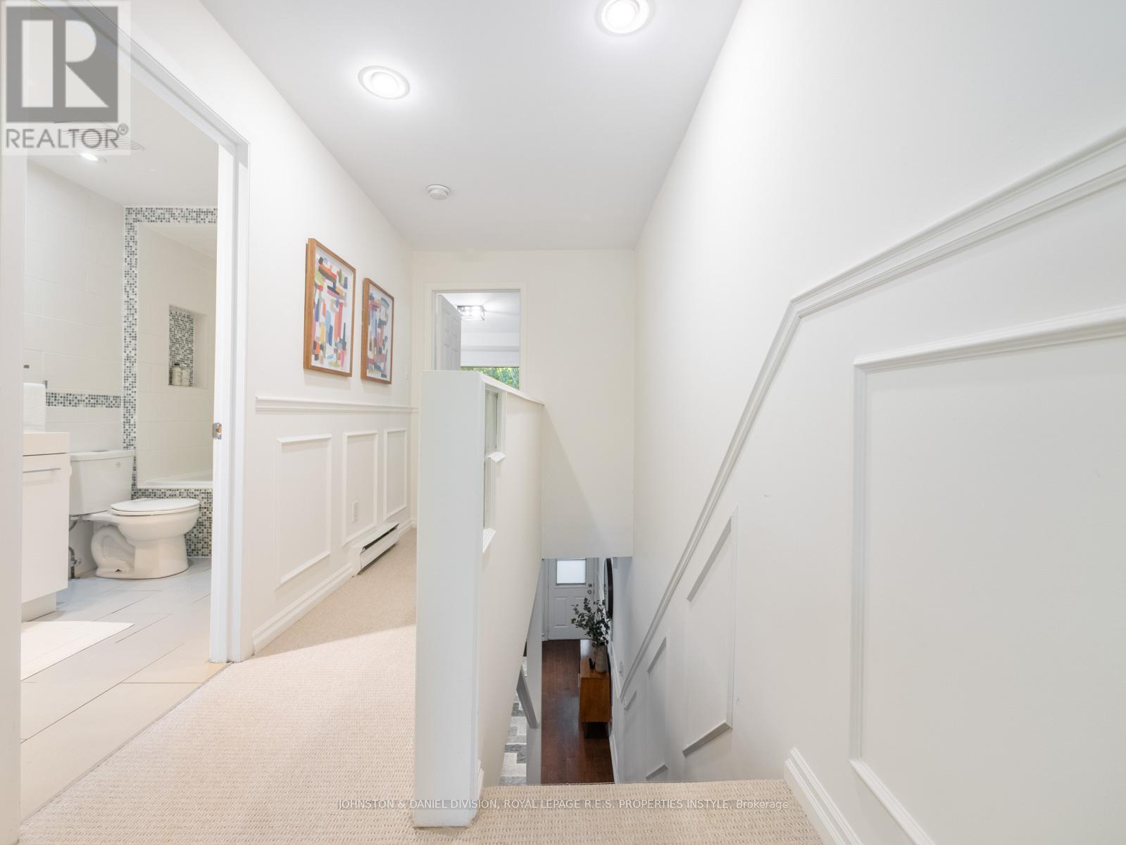 












77 WALNUT AVENUE

,
Toronto,




Ontario
M5V2S1

