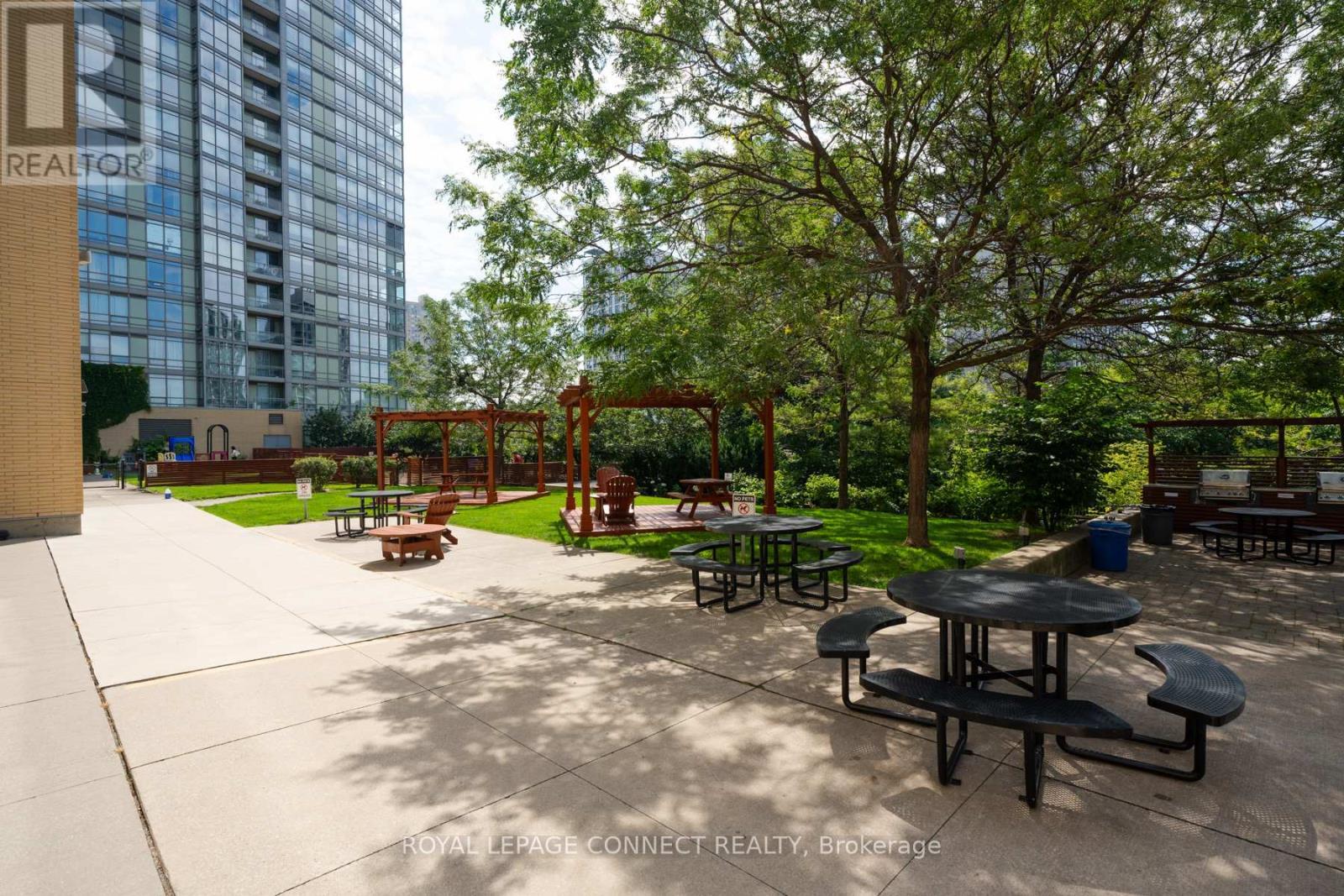 












901-UNF - 5 MARINER TERRACE

,
Toronto,




Ontario
M5V3V6

