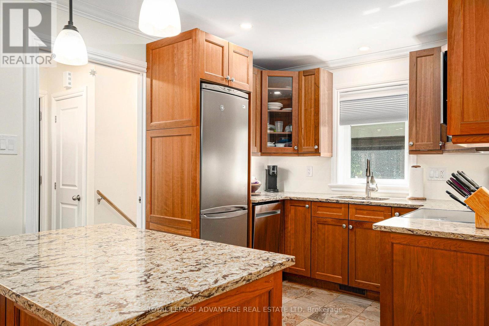 












8 STEWART STREET

,
Perth,




Ontario
K7H2M3

