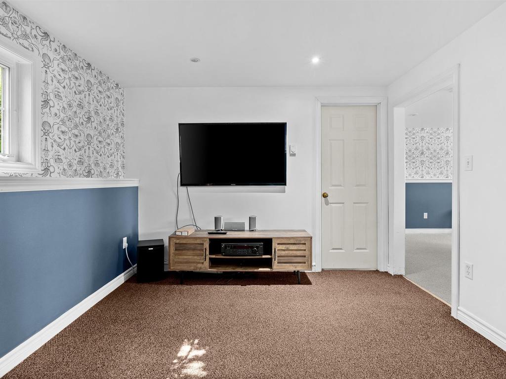 












19 Tidal Drive

,
Kempt Shore,




NS
B0N 2A0

