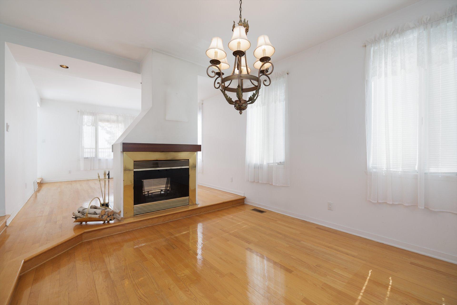 









2530


Boul. Perrot

,
Notre-Dame-de-l'Île-Perrot,




QC
J7W2Z4

