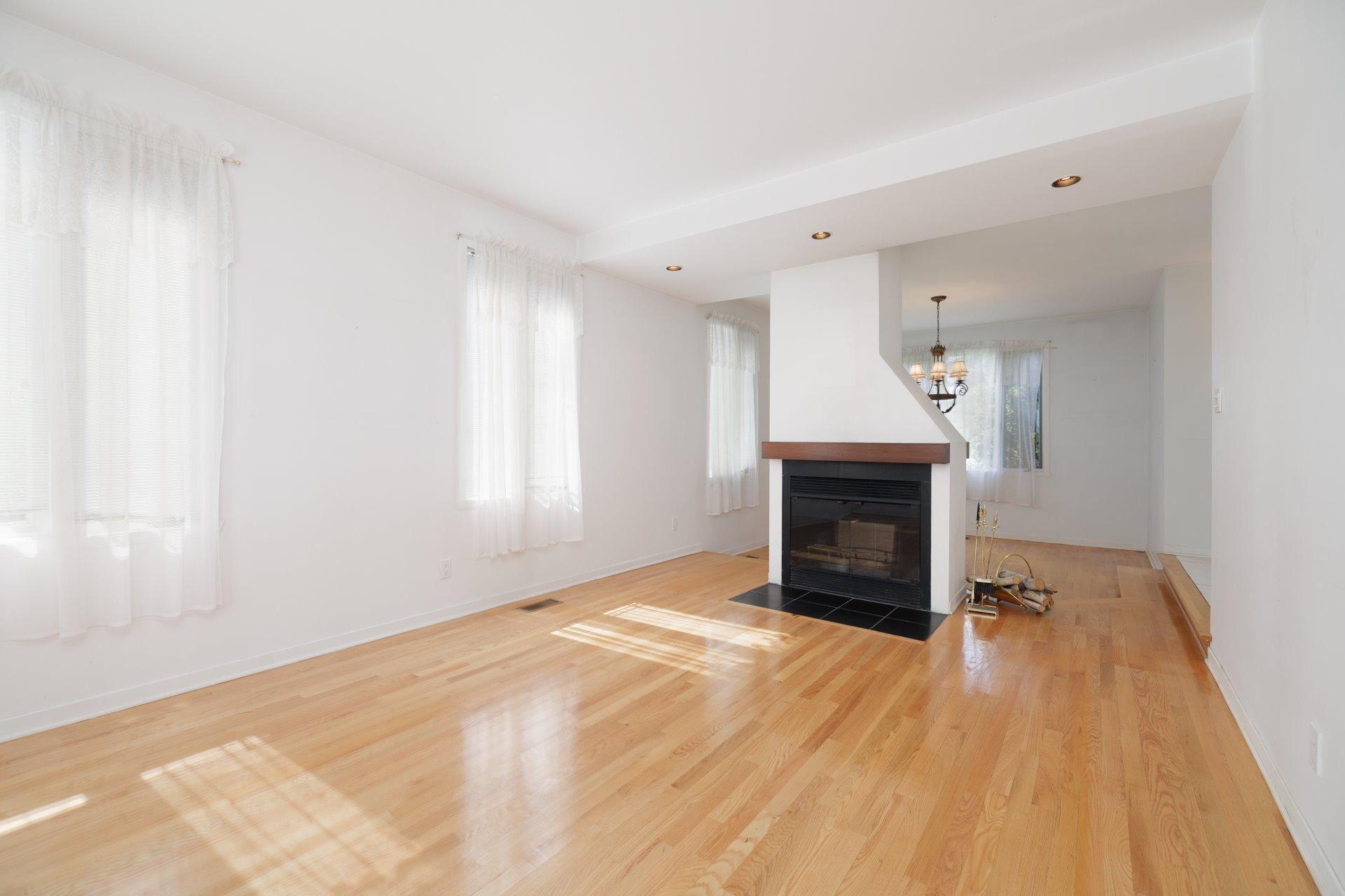 









2530


Boul. Perrot

,
Notre-Dame-de-l'Île-Perrot,




QC
J7W2Z4

