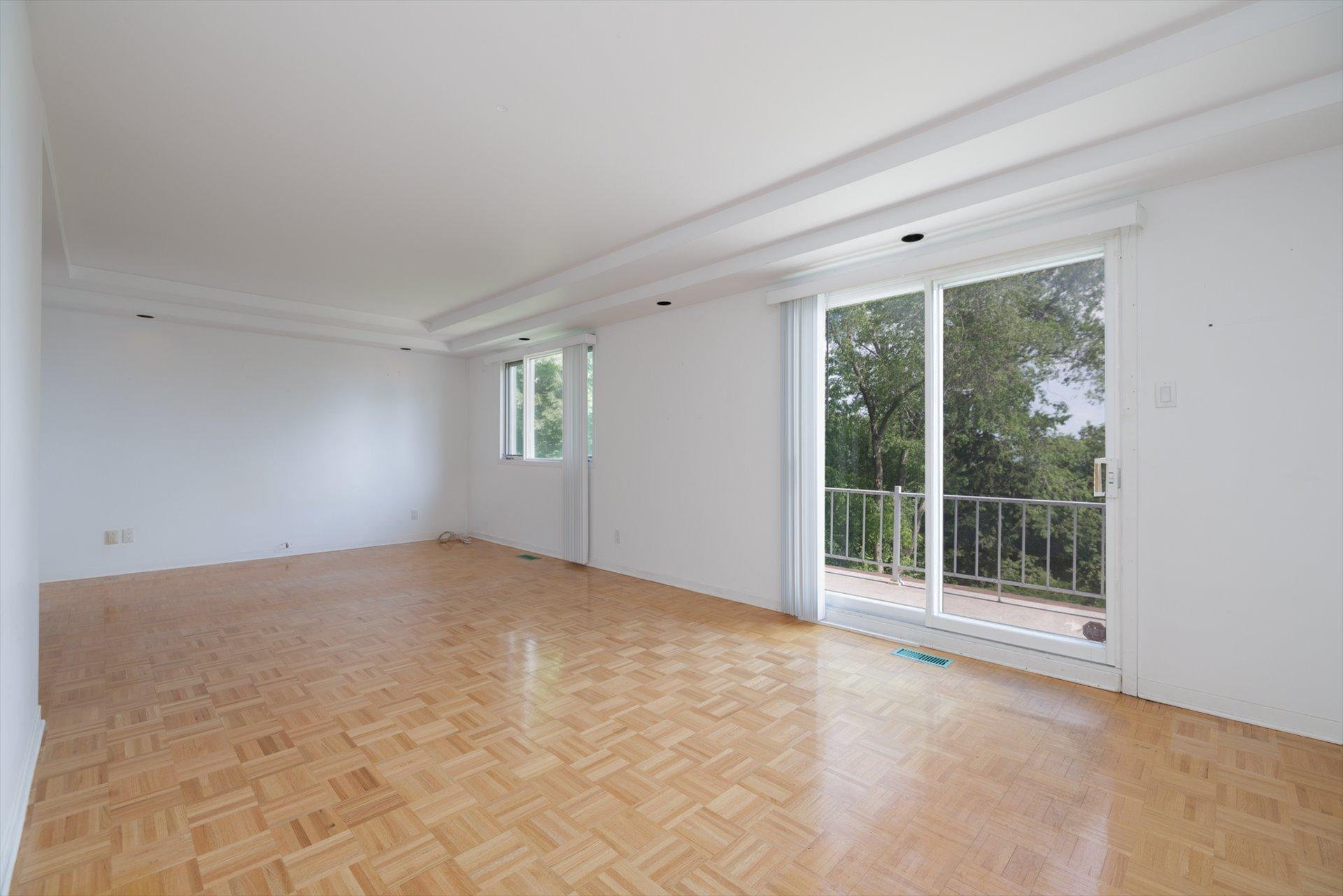 









2530


Boul. Perrot

,
Notre-Dame-de-l'Île-Perrot,




QC
J7W2Z4

