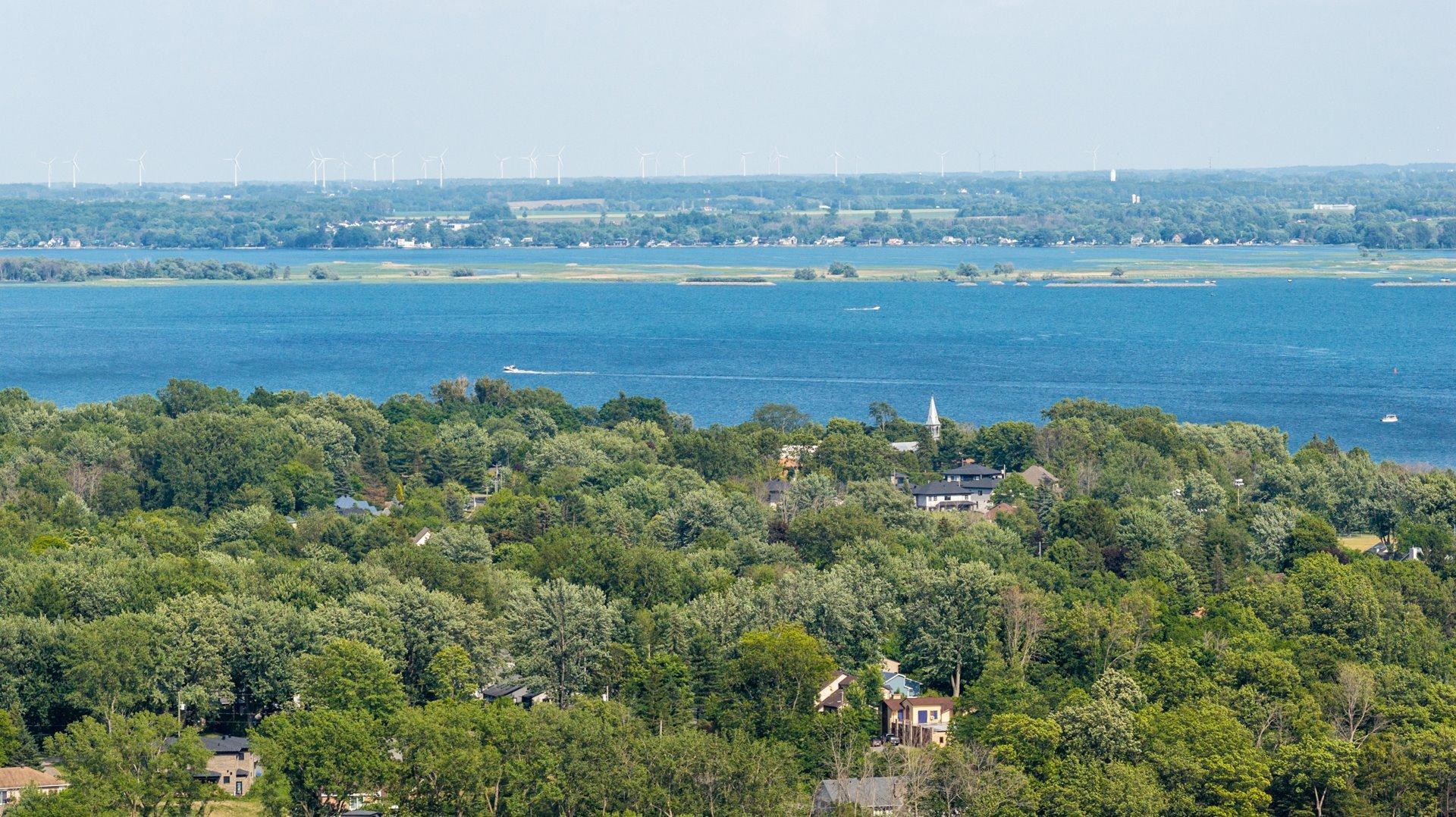 









2530


Boul. Perrot

,
Notre-Dame-de-l'Île-Perrot,




QC
J7W2Z4

