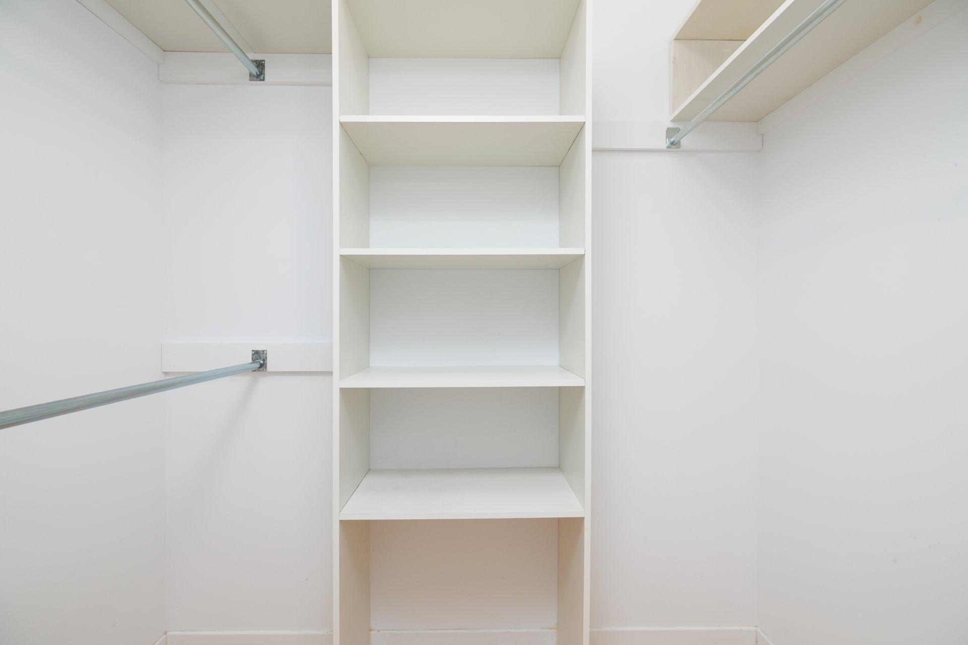 









2530


Boul. Perrot

,
Notre-Dame-de-l'Île-Perrot,




QC
J7W2Z4

