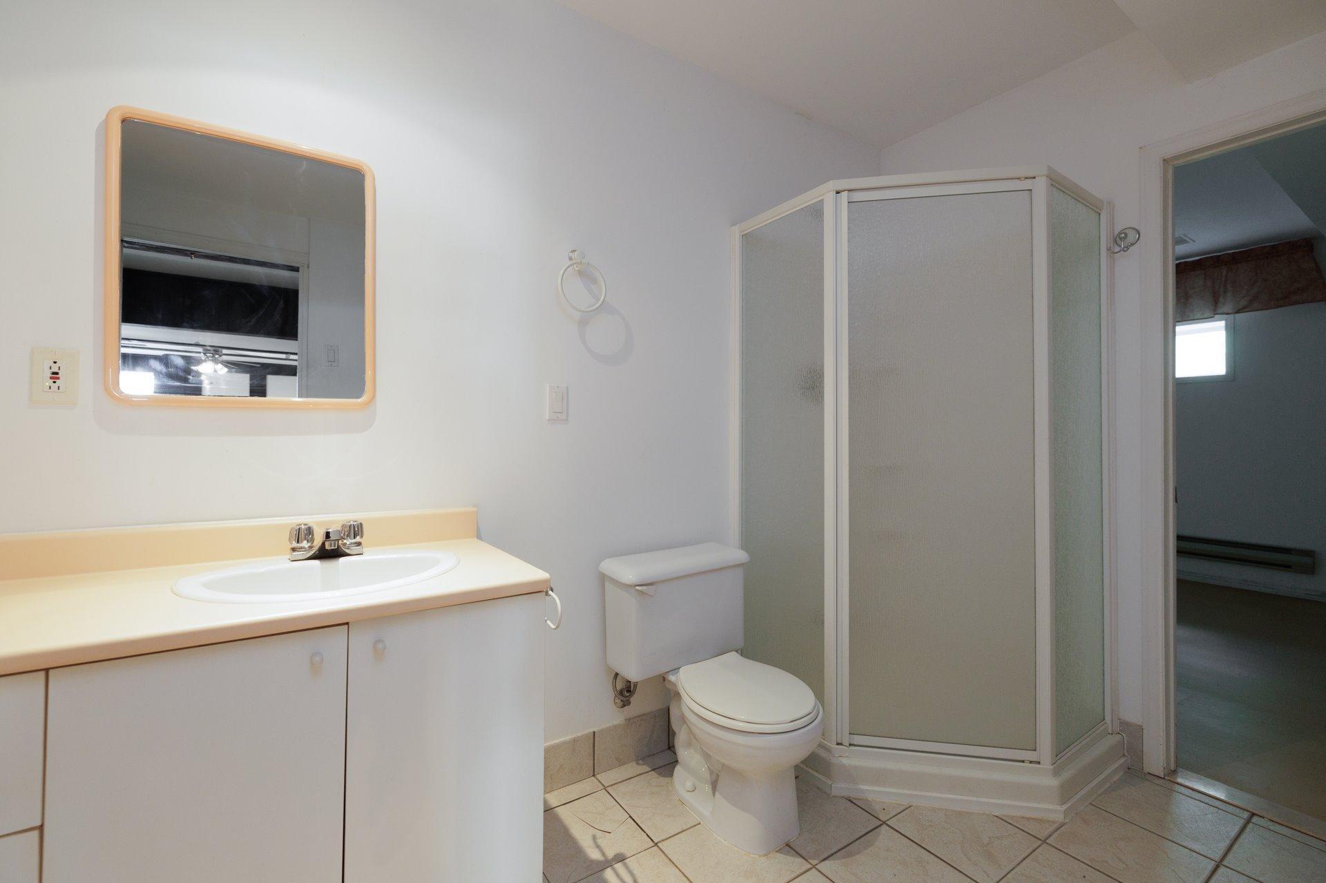 









2530


Boul. Perrot

,
Notre-Dame-de-l'Île-Perrot,




QC
J7W2Z4

