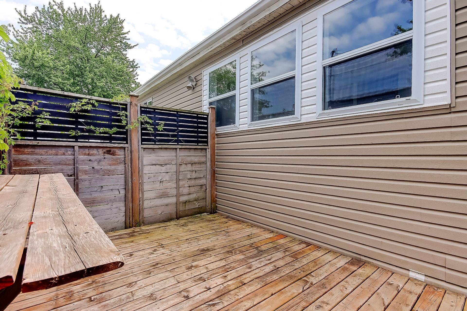 









3950


Boul. Sir-Wilfrid-Laurier

, 277,
Longueuil (Saint-Hubert),




QC
J3Y5Y9

