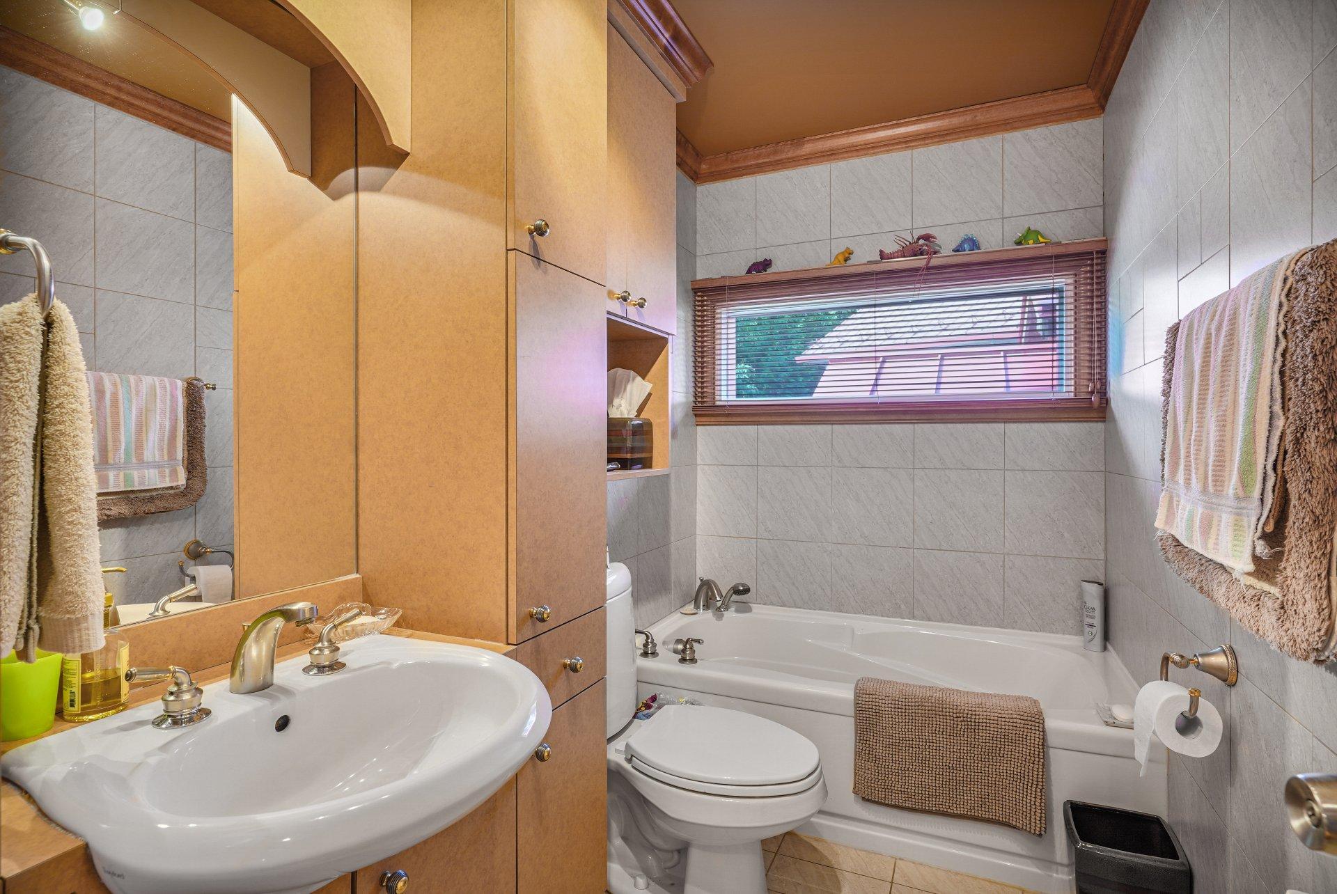 









2089


Rue Wilfrid

,
Val-David,




QC
J0T2N0

