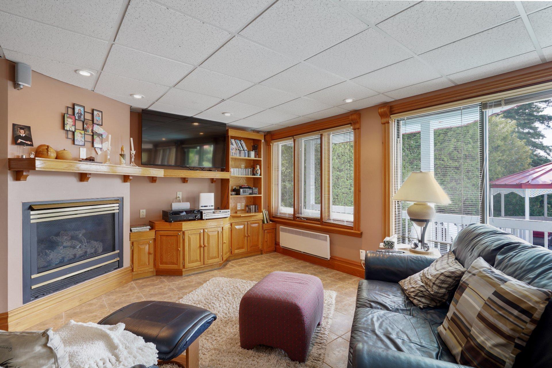 









2089


Rue Wilfrid

,
Val-David,




QC
J0T2N0

