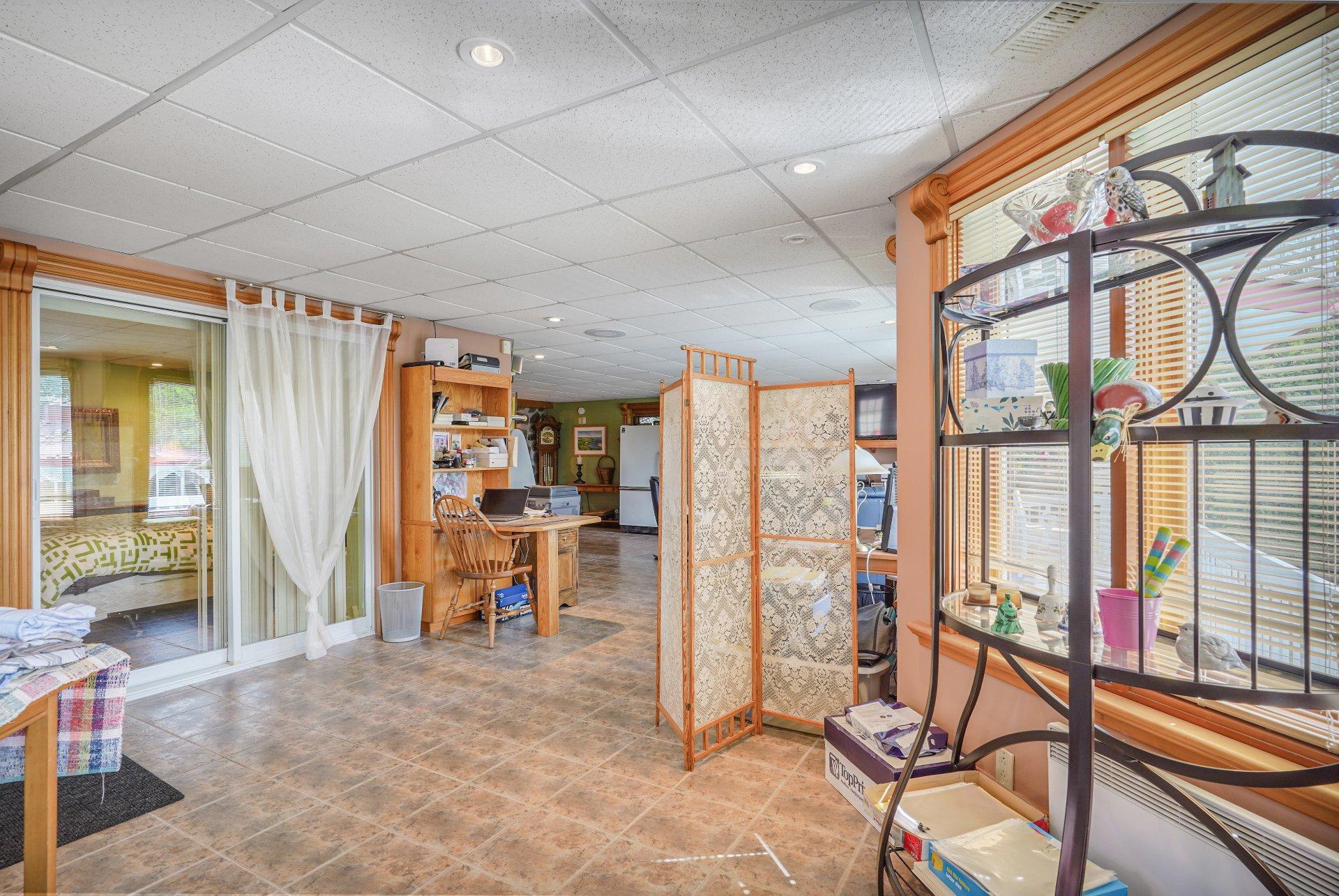 









2089


Rue Wilfrid

,
Val-David,




QC
J0T2N0

