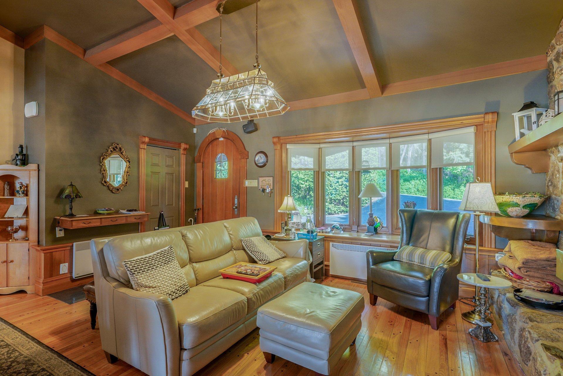 









2089


Rue Wilfrid

,
Val-David,




QC
J0T2N0

