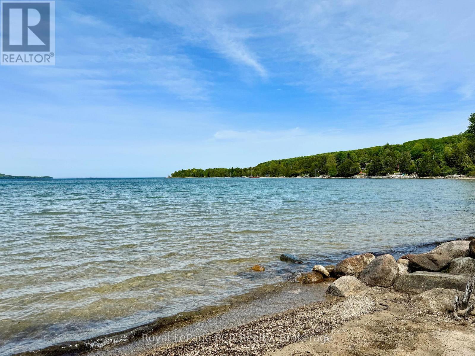 












16 MORNING HILL ROAD

,
South Bruce Peninsula,







Ontario
N0H2T0

