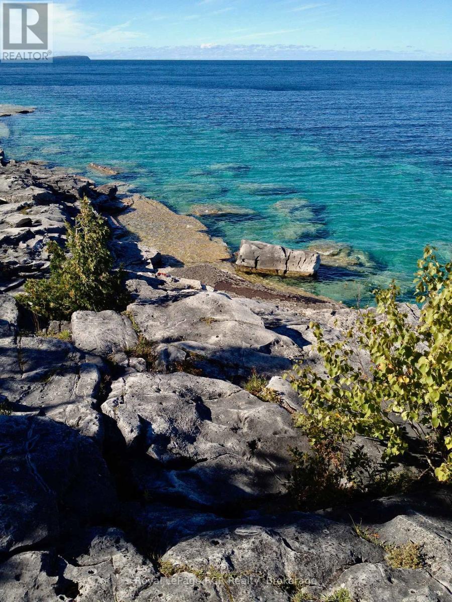 












16 MORNING HILL ROAD

,
South Bruce Peninsula,







Ontario
N0H2T0


