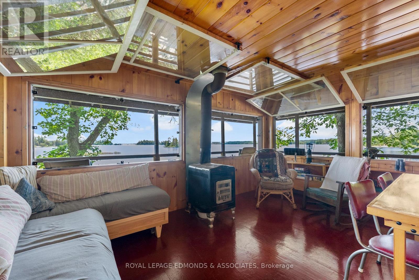 












0 RIDDELL ISLAND

,
Petawawa,




Ontario
K8H3R2

