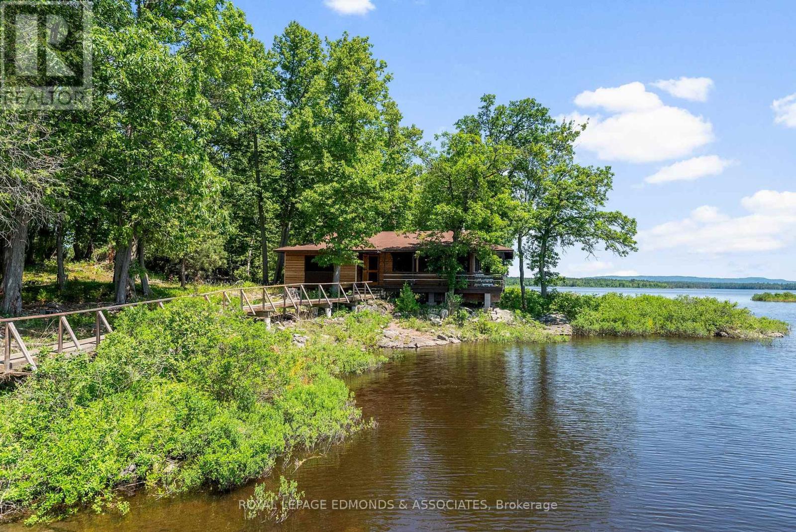 












0 RIDDELL ISLAND

,
Petawawa,




Ontario
K8H3R2

