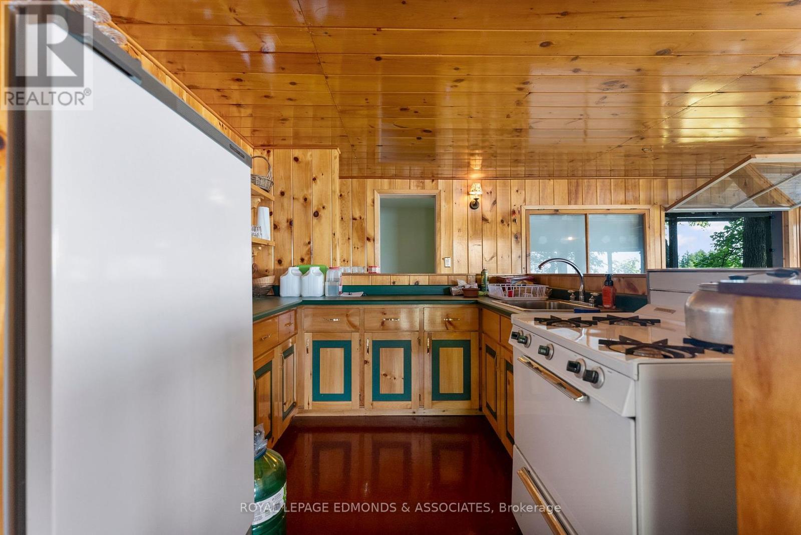 












0 RIDDELL ISLAND

,
Petawawa,




Ontario
K8H3R2

