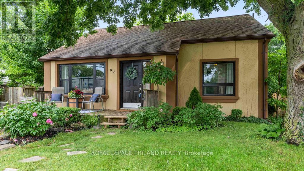 












90 QUEEN STREET

,
Thames Centre (Dorchester),




Ontario
N0L1G2

