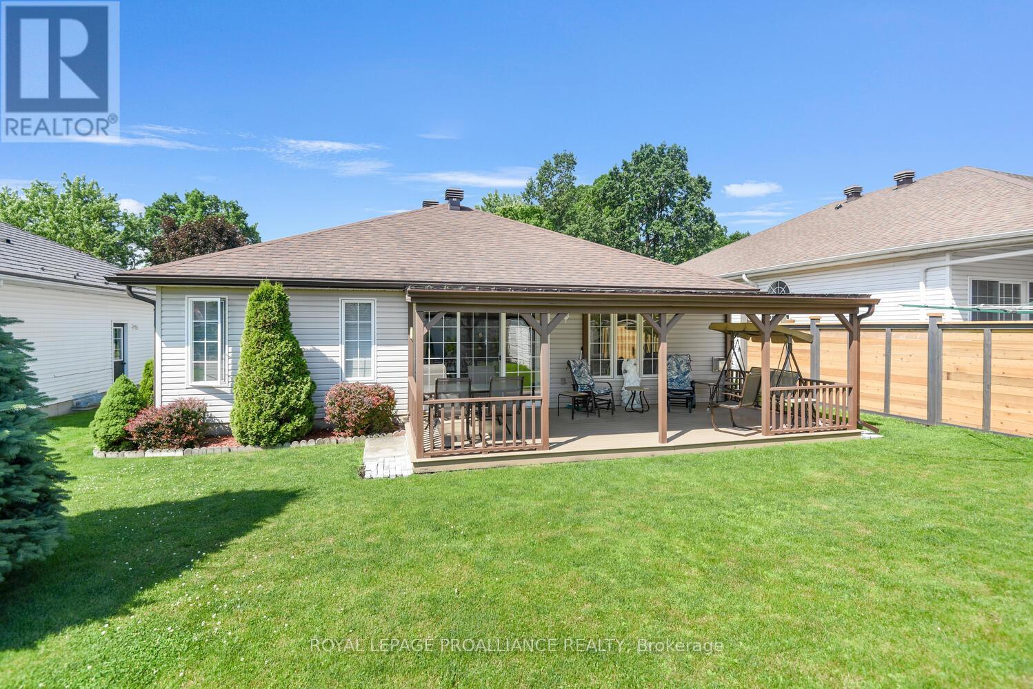 












1283 CUTHBERTSON AVENUE

,
Brockville,




Ontario
K6V7M3

