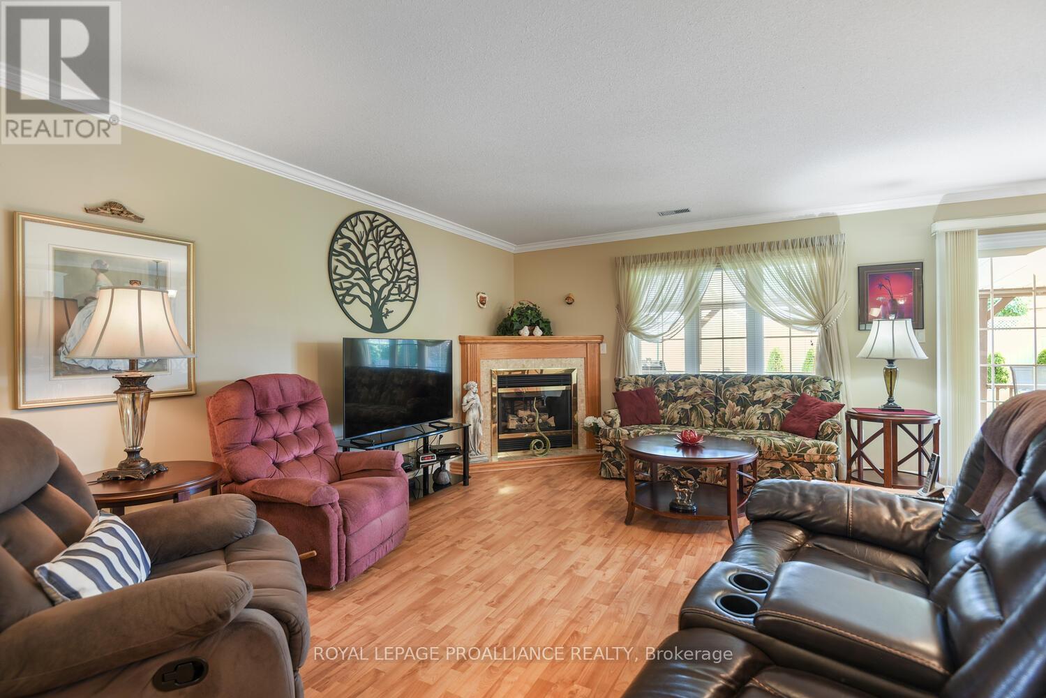 












1283 CUTHBERTSON AVENUE

,
Brockville,




Ontario
K6V7M3


