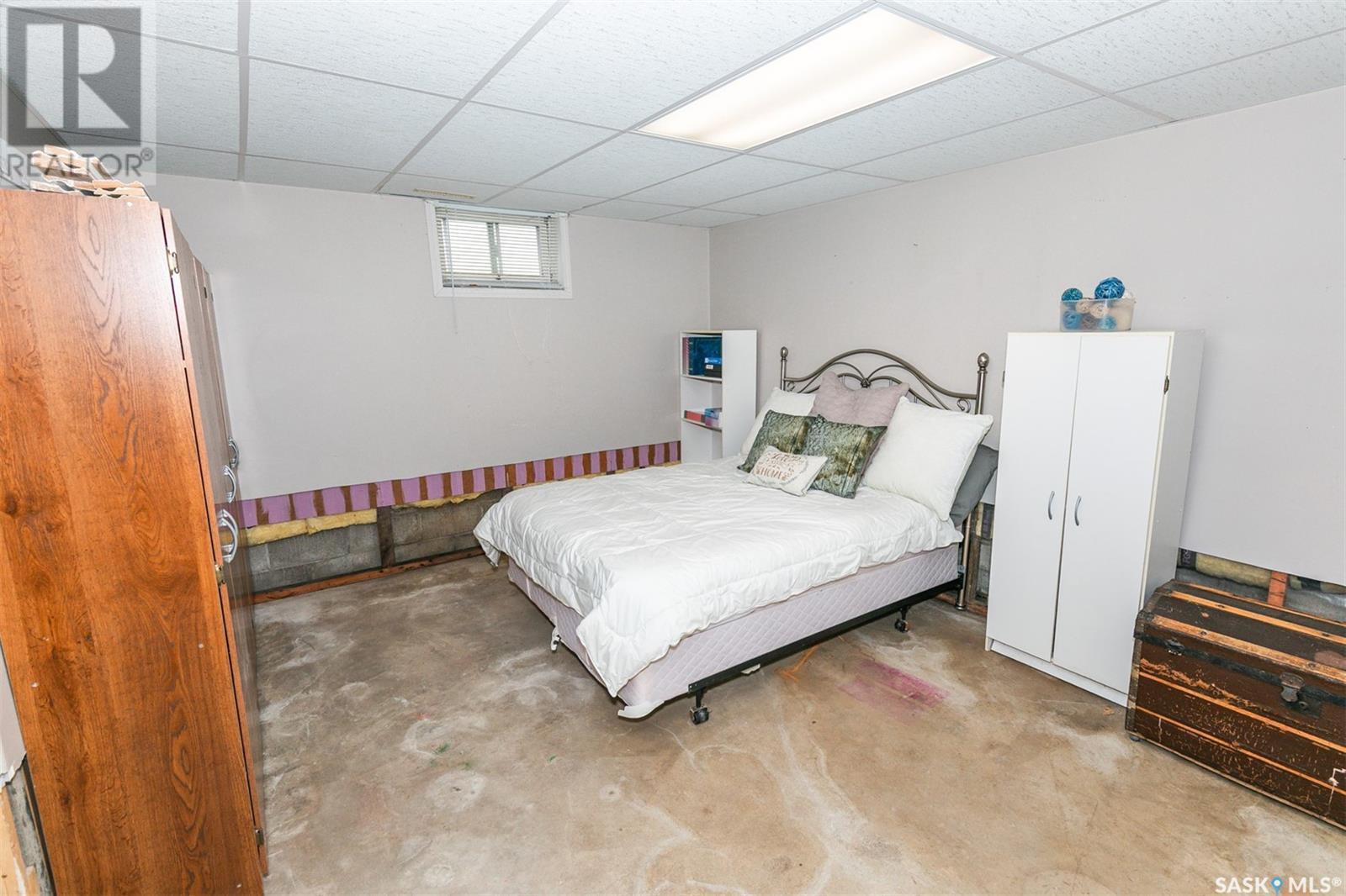 












317 Saskatchewan AVENUE

,
Kerrobert,




Saskatchewan
S0L1R0

