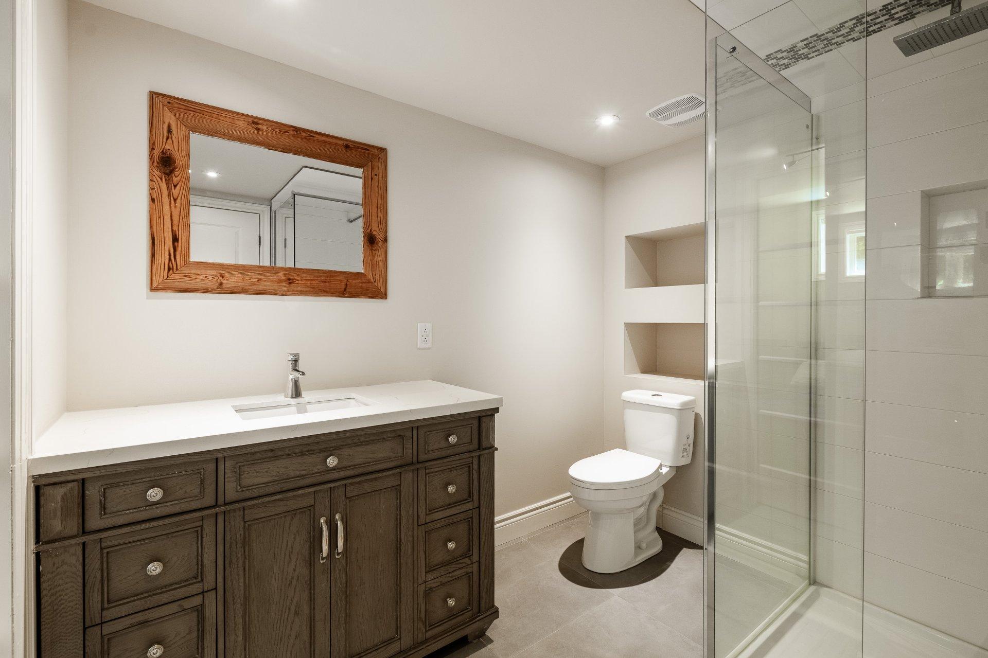 









4096


Rue de l'Orchidée

,
Saint-Bruno-de-Montarville,




QC
J3V6K1

