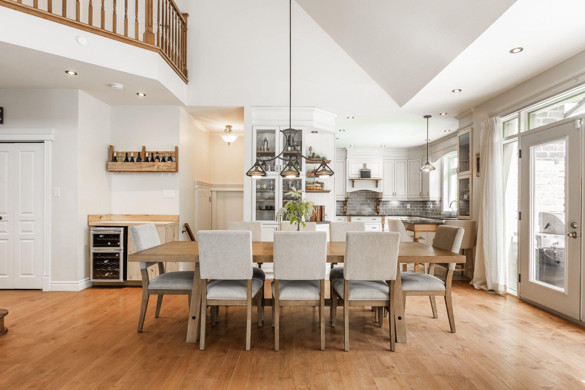 









4096


Rue de l'Orchidée

,
Saint-Bruno-de-Montarville,




QC
J3V6K1

